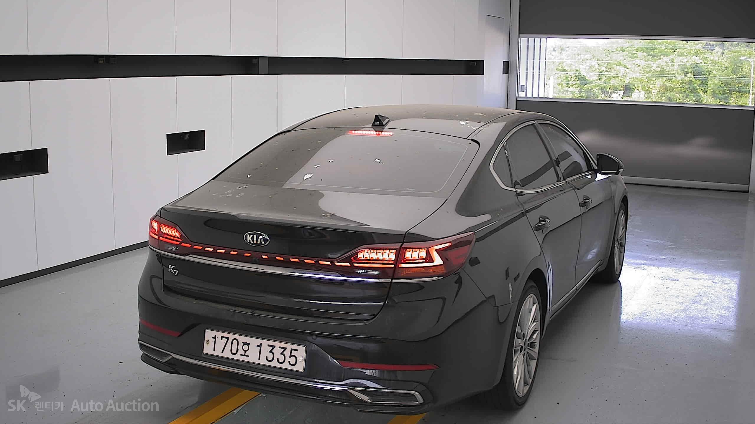 2021 - kia k7