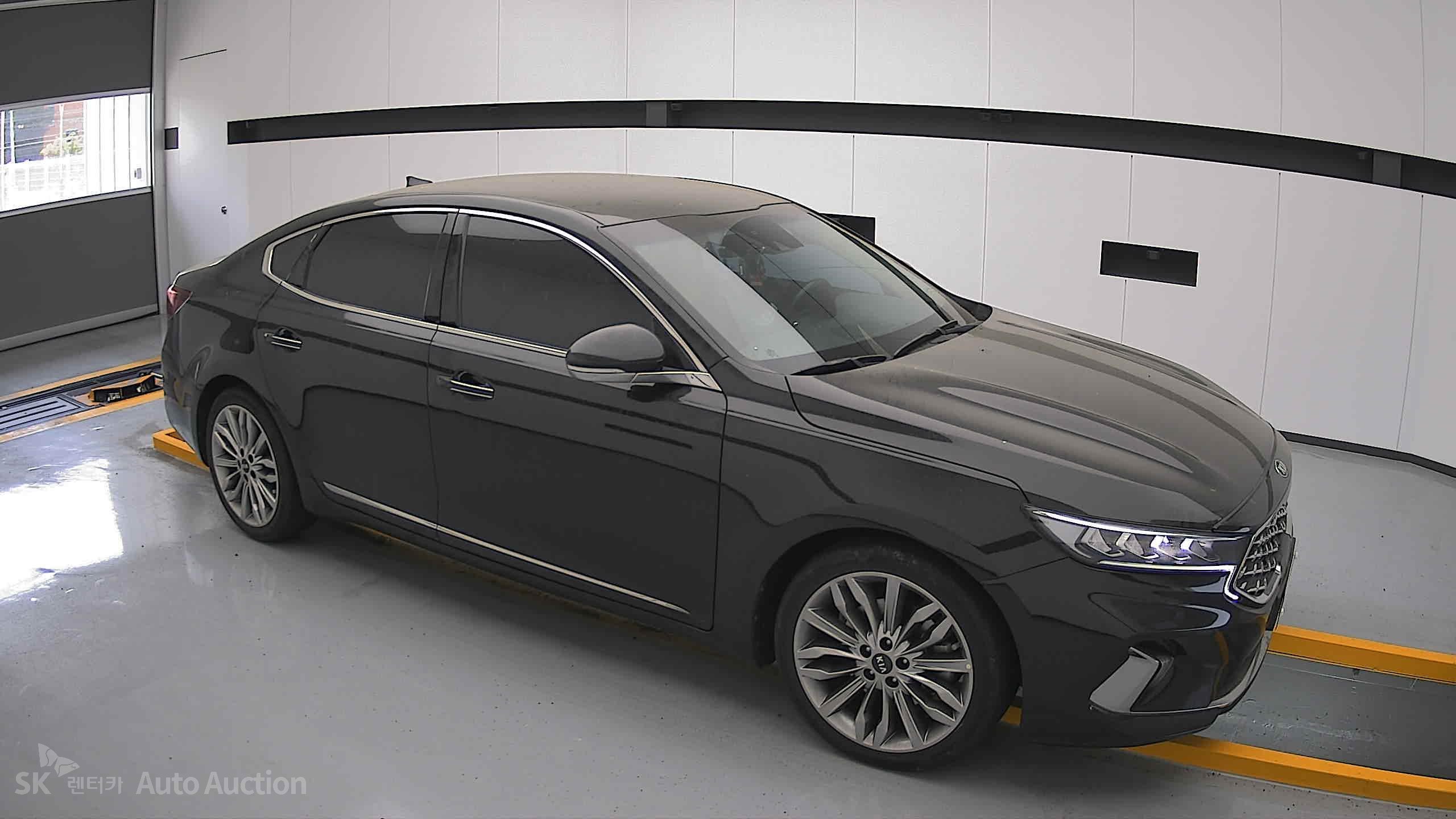 2021 - kia k7
