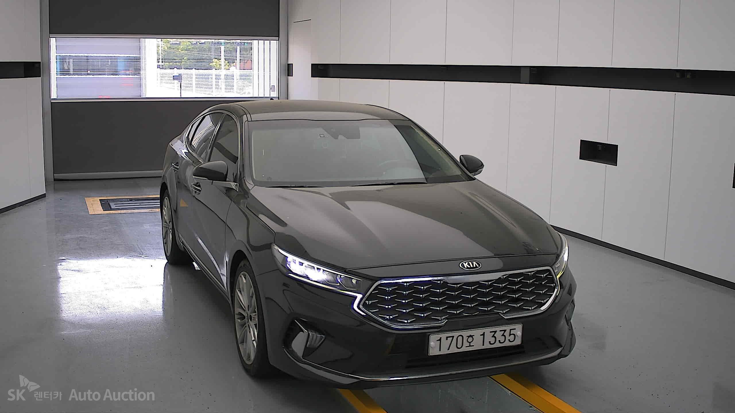 2021 - kia k7