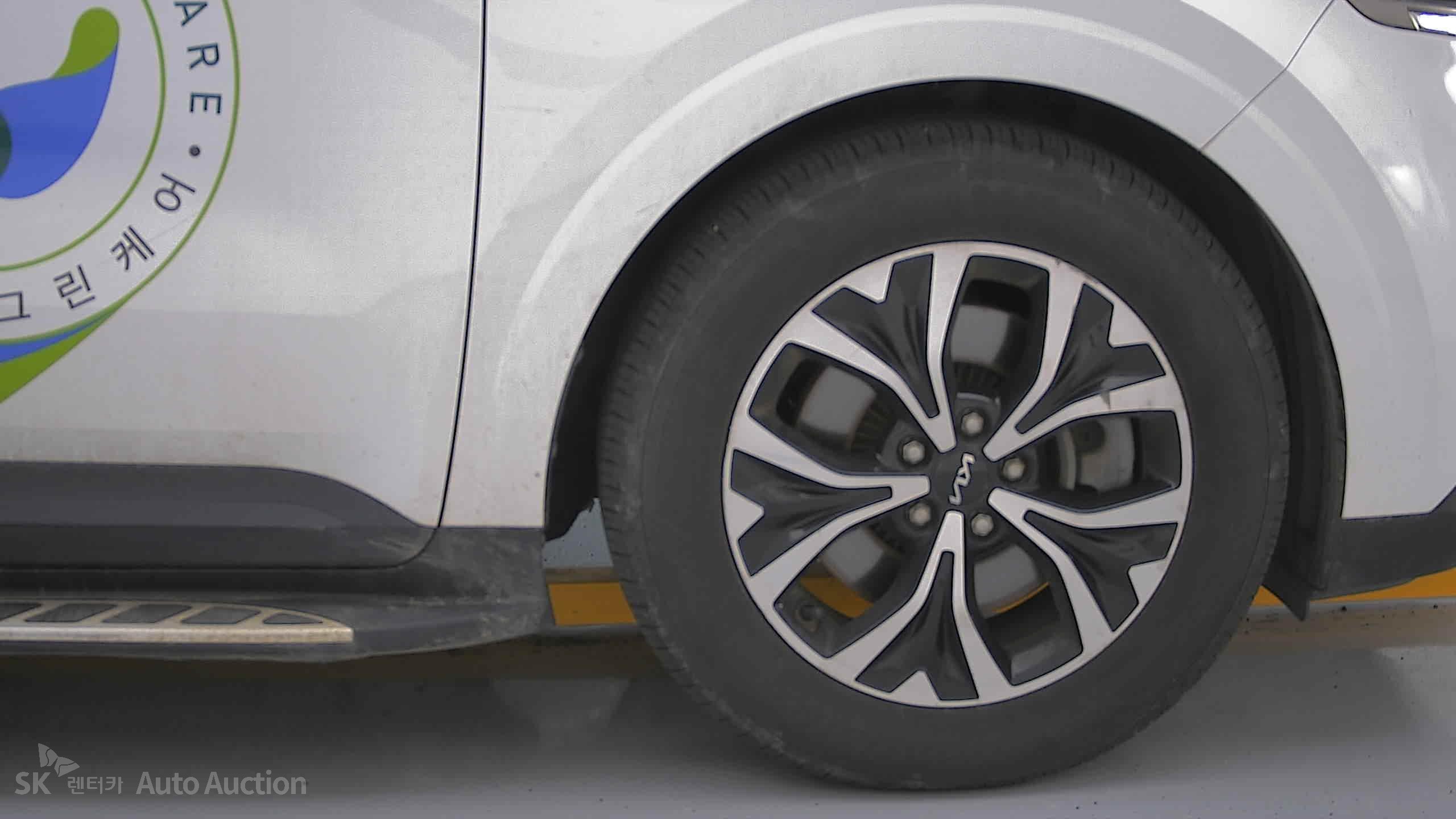 2022 - kia carnival