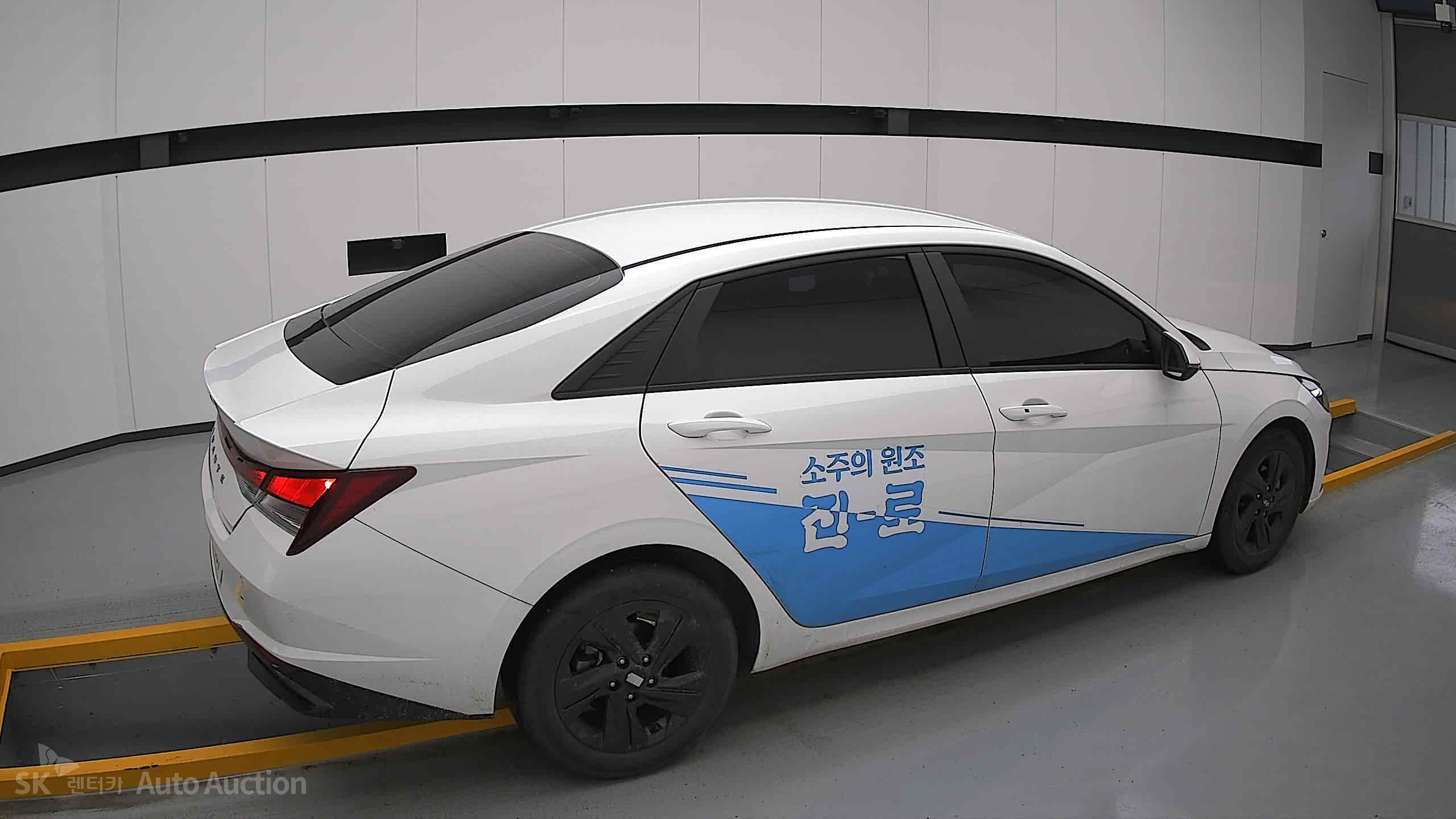 2023 - hyundai avante