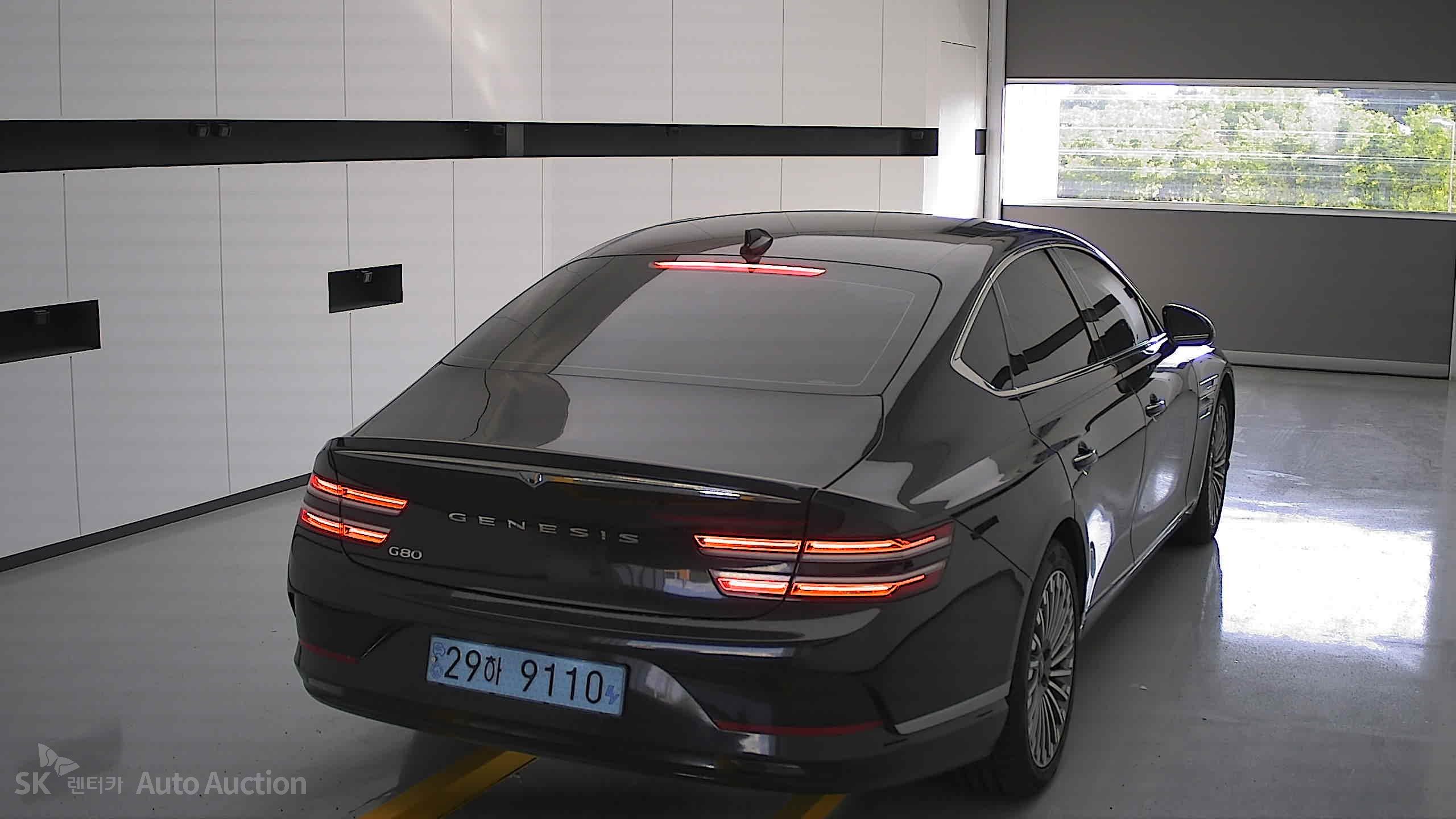 2022 - genesis eg80