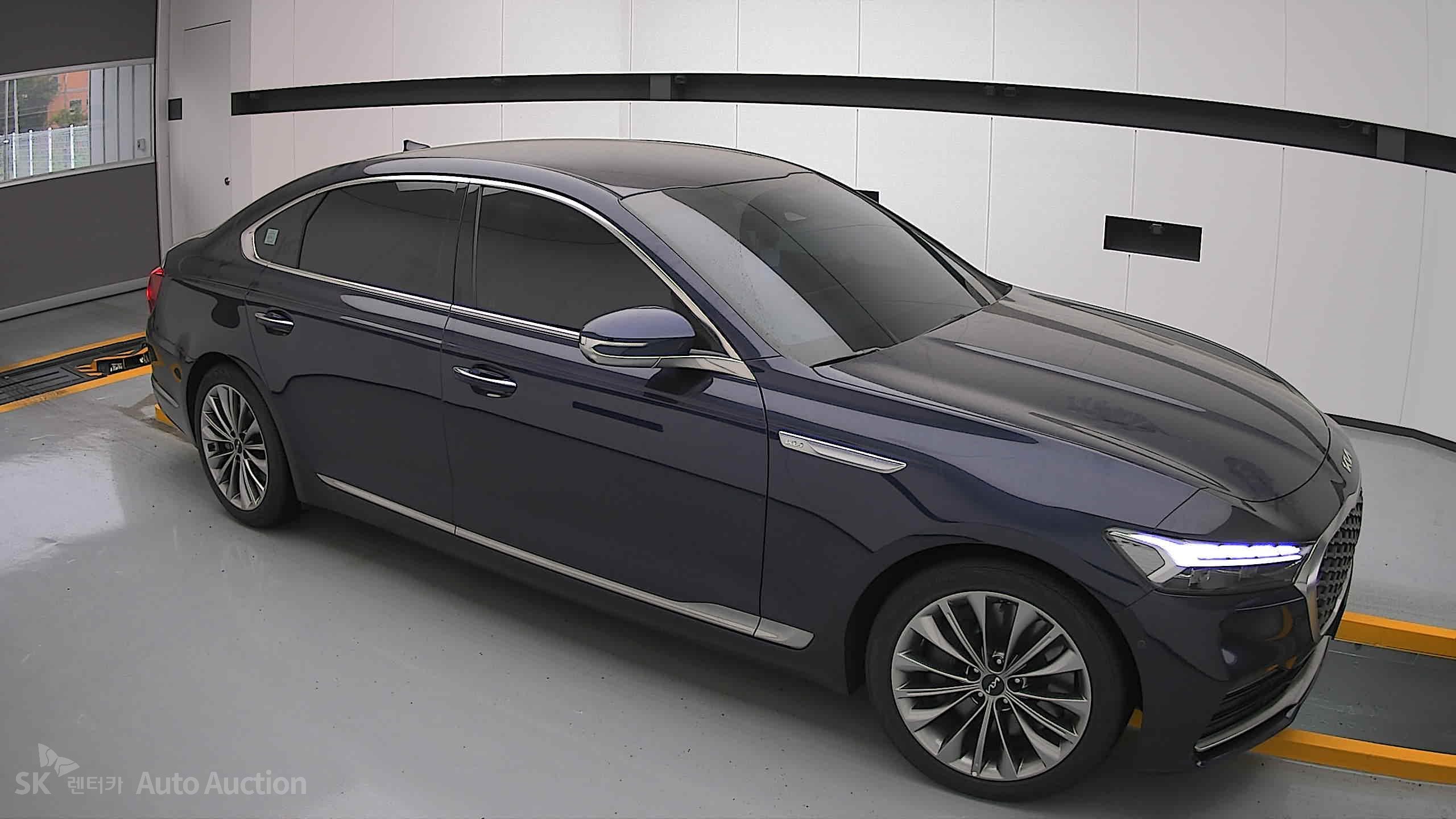 2023 - kia k9