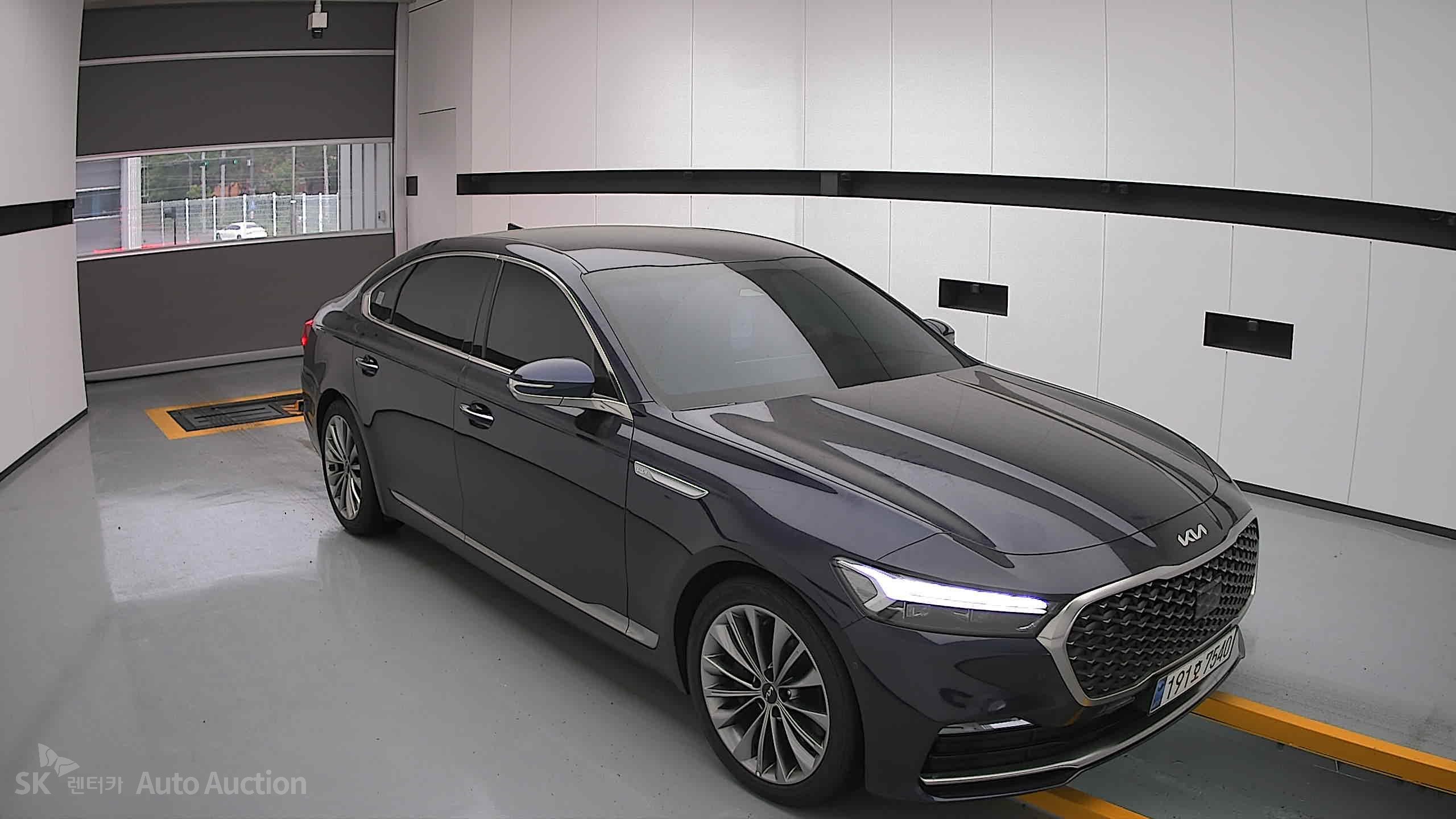 2023 - kia k9