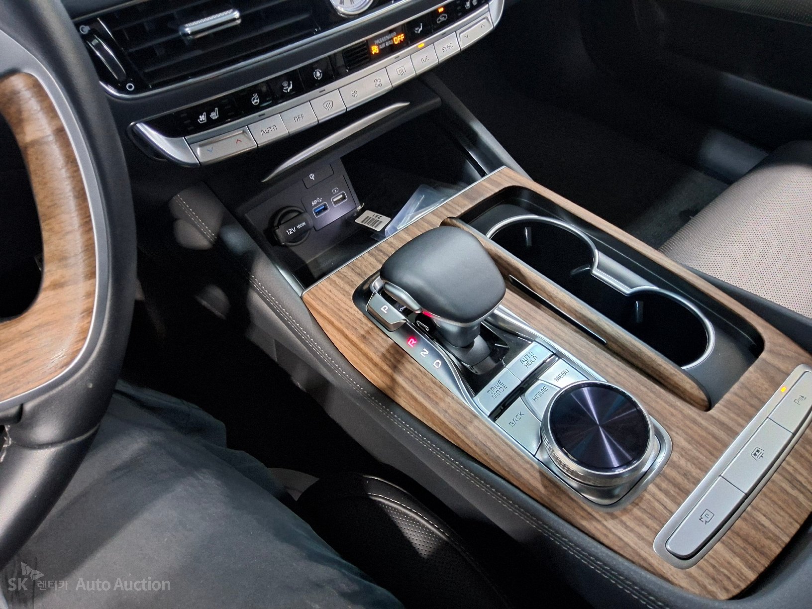 2023 - kia k9
