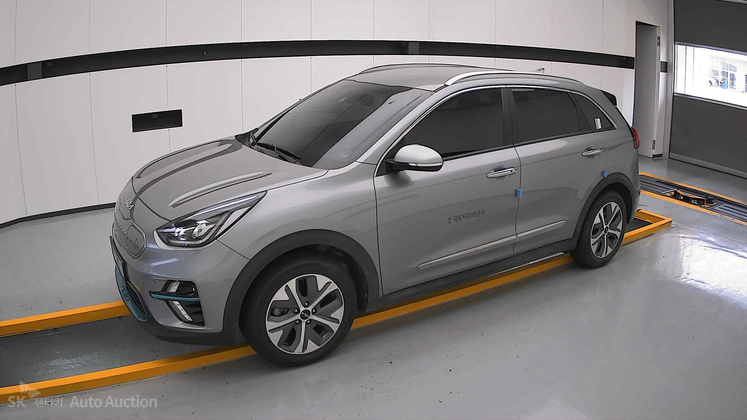 2022 - kia niro