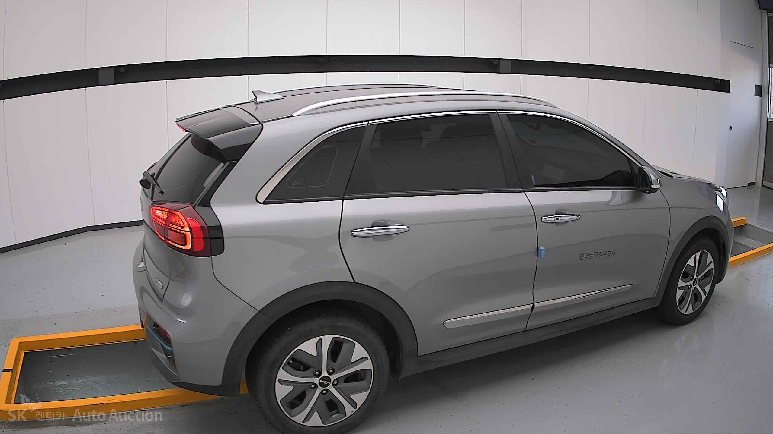 2022 - kia niro