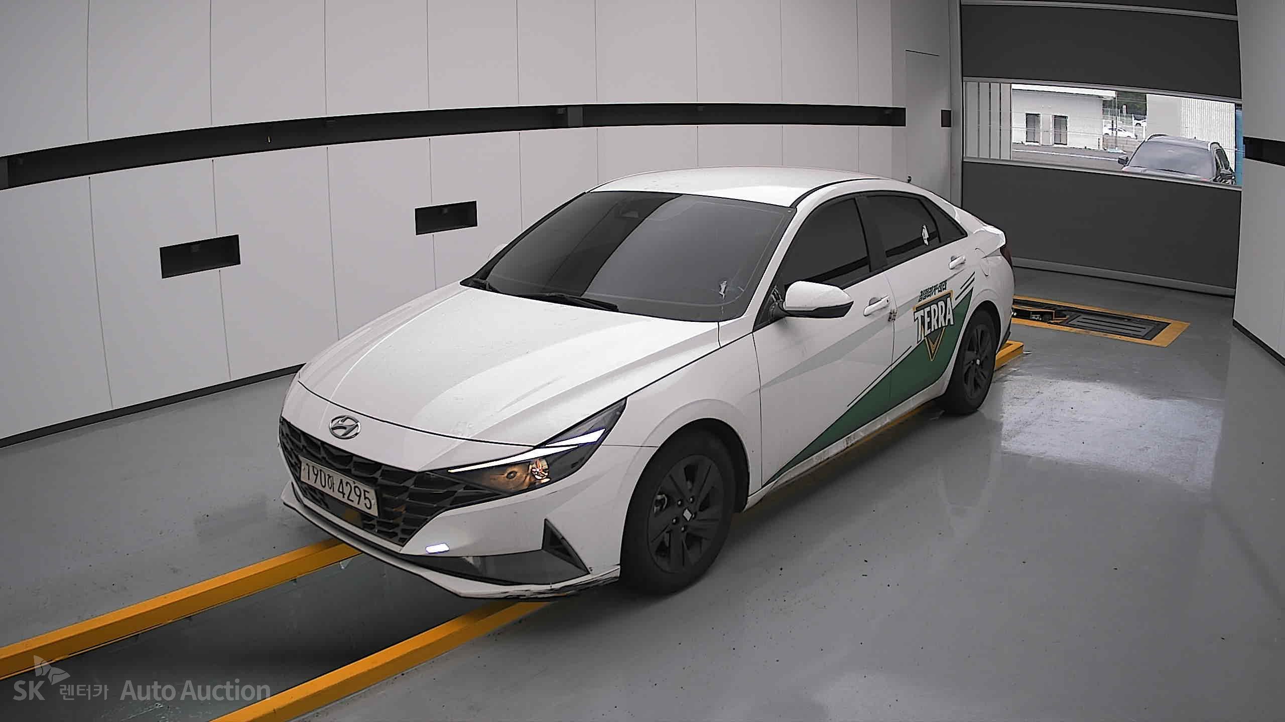 2023 - hyundai avante