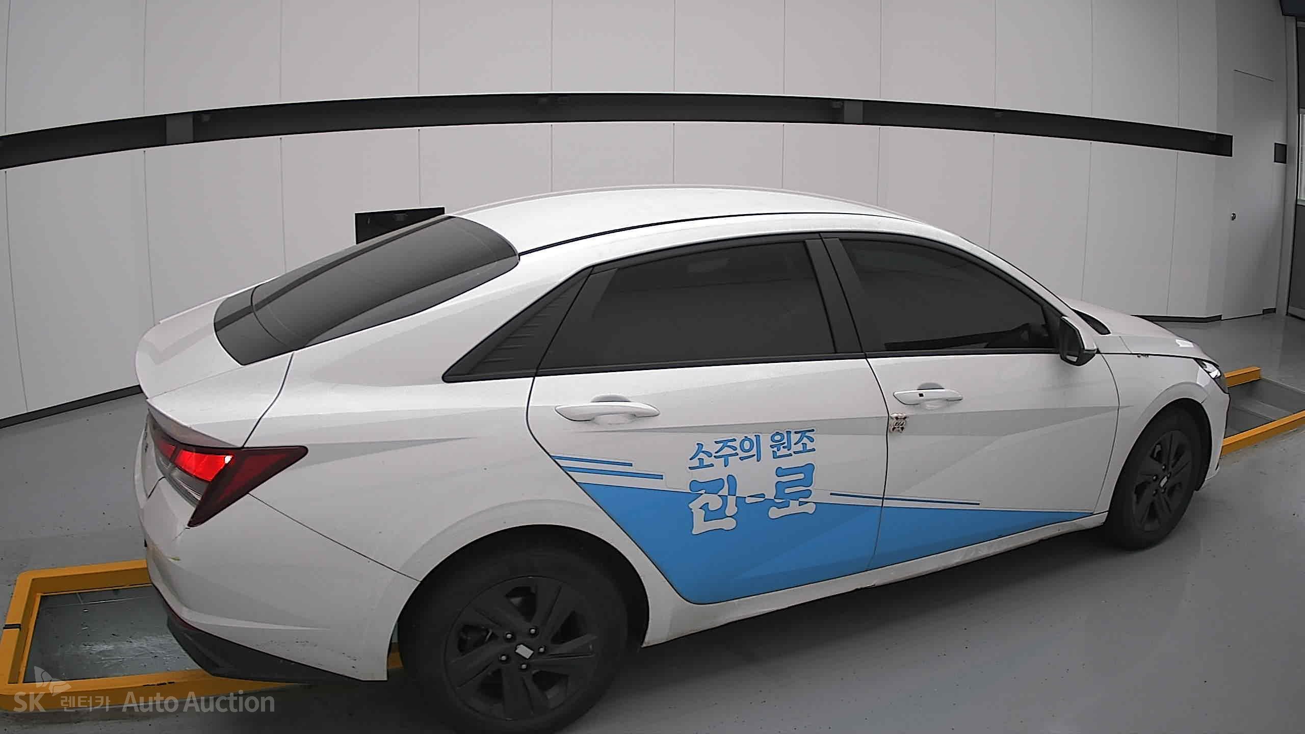 2023 - hyundai avante