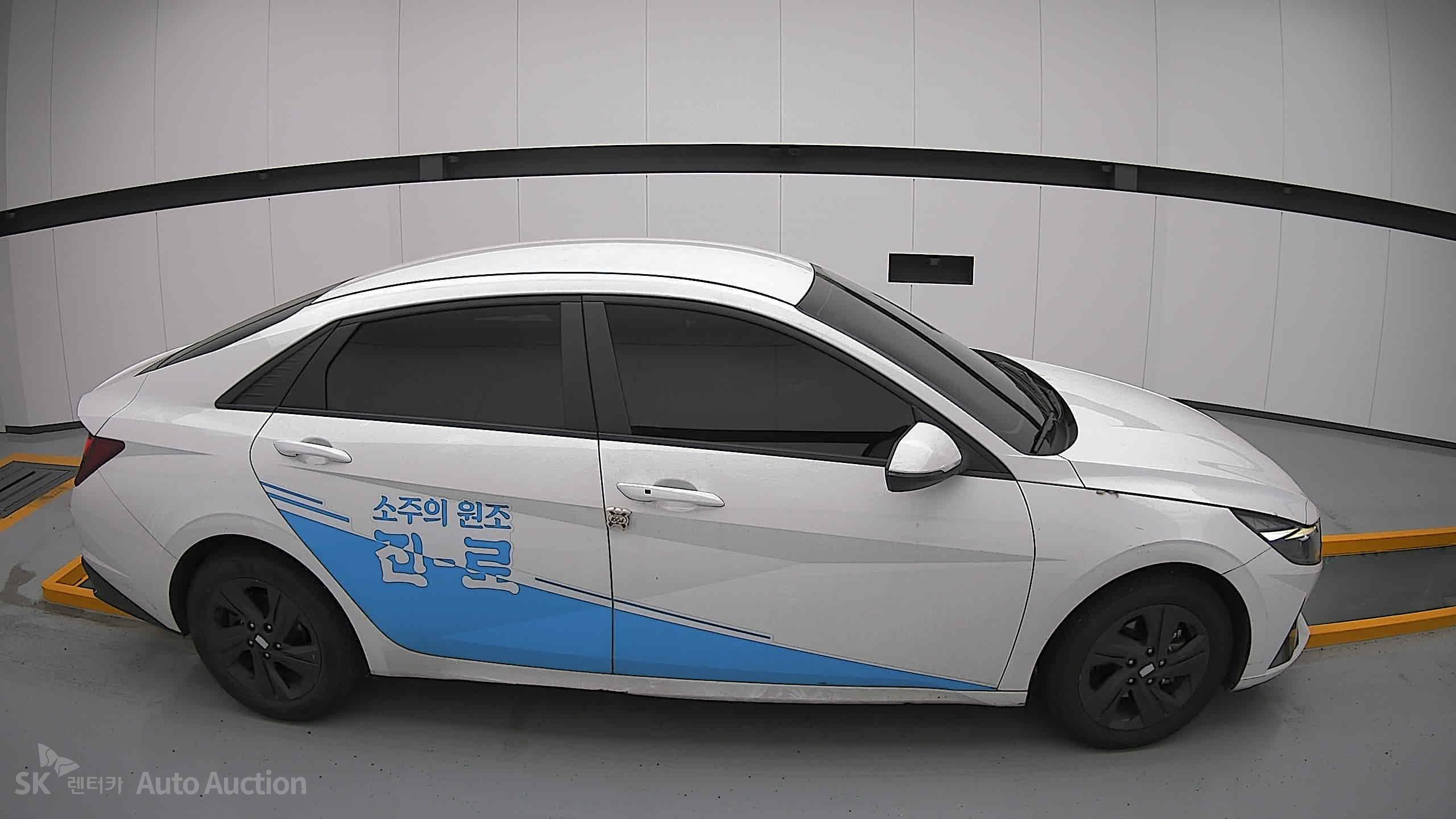 2023 - hyundai avante