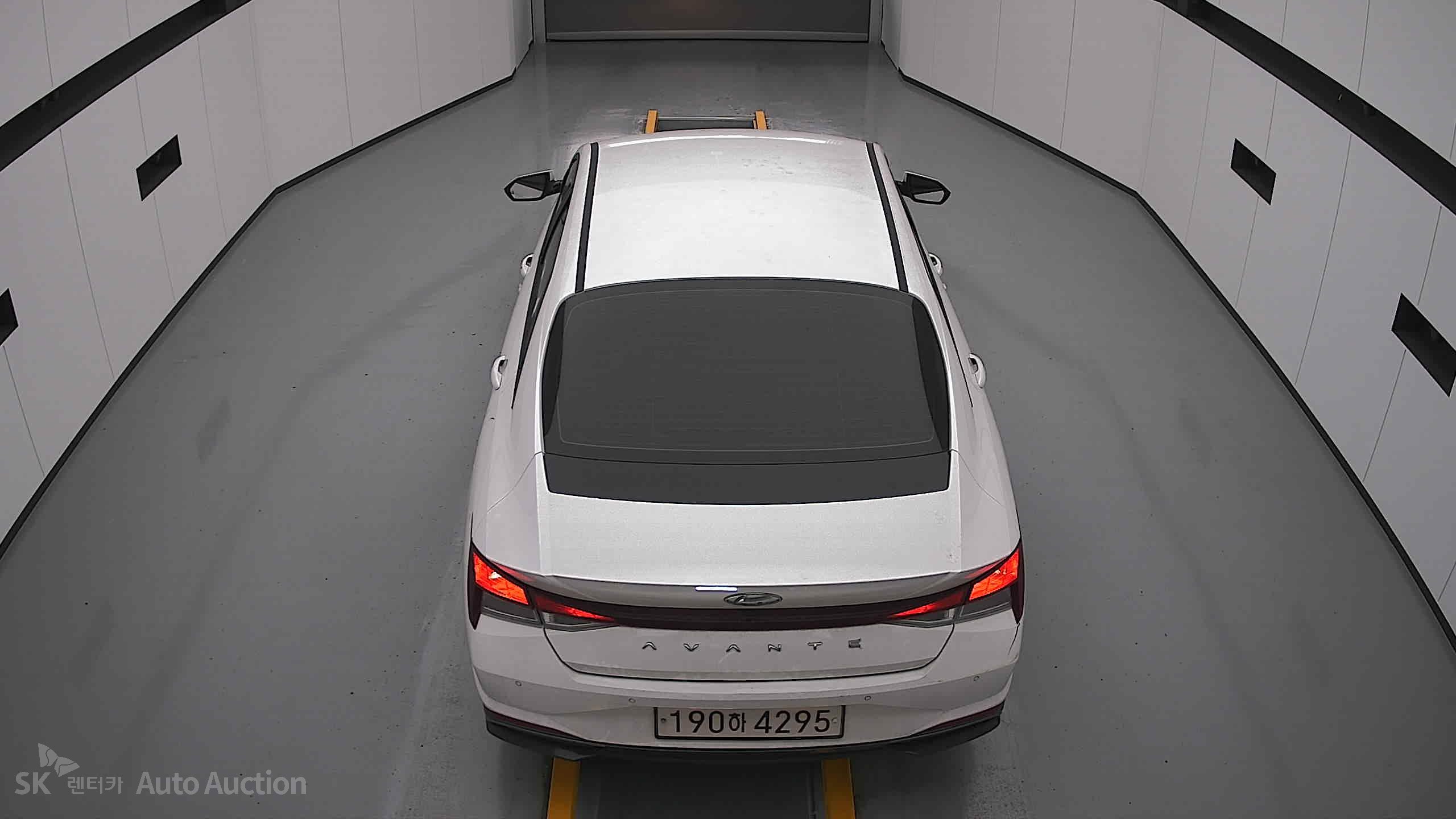 2023 - hyundai avante