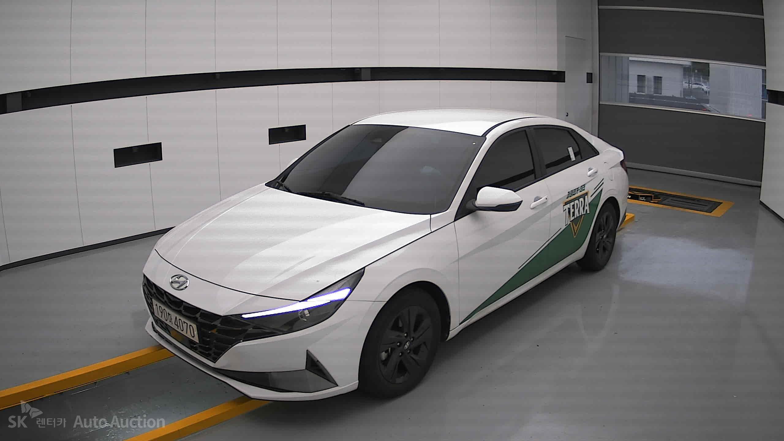 2023 - hyundai avante