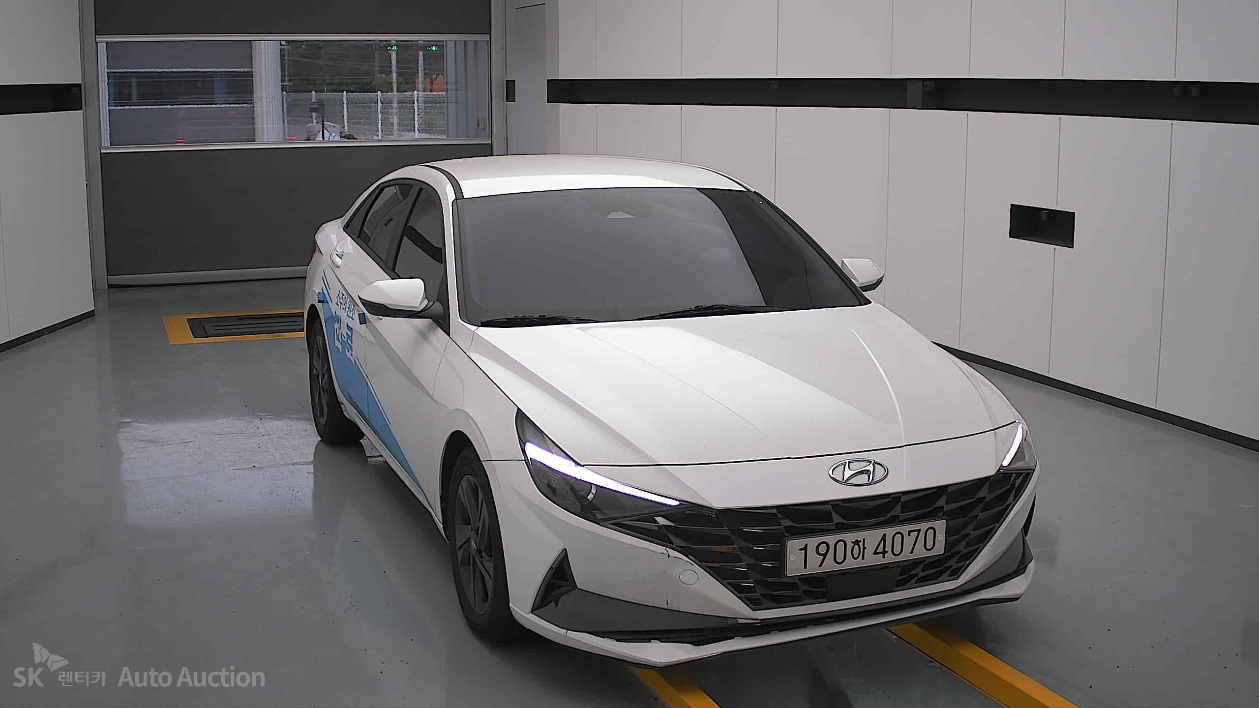 2023 - hyundai avante