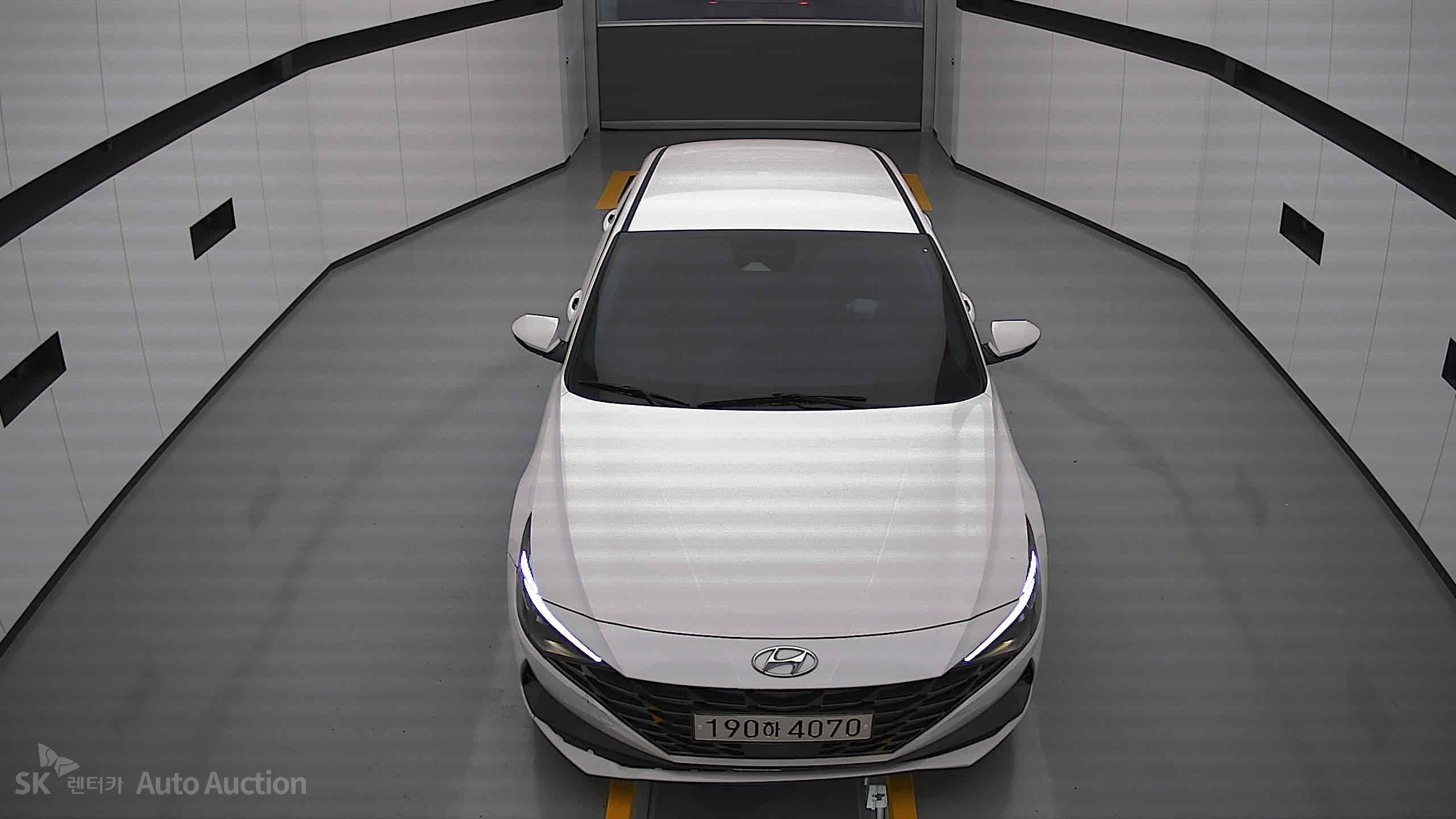 2023 - hyundai avante
