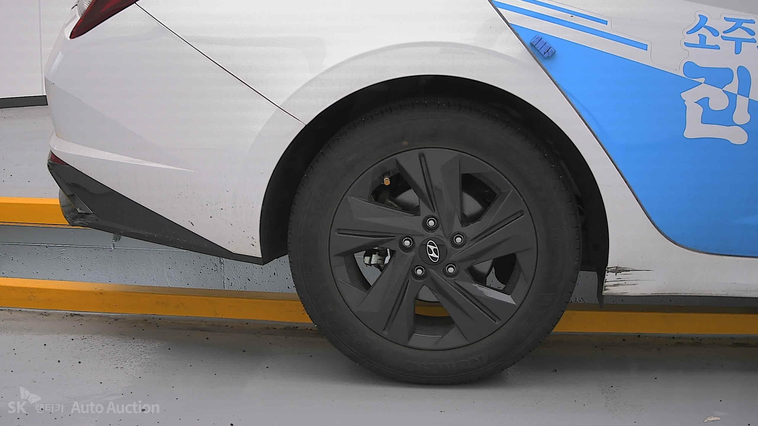 2023 - hyundai avante