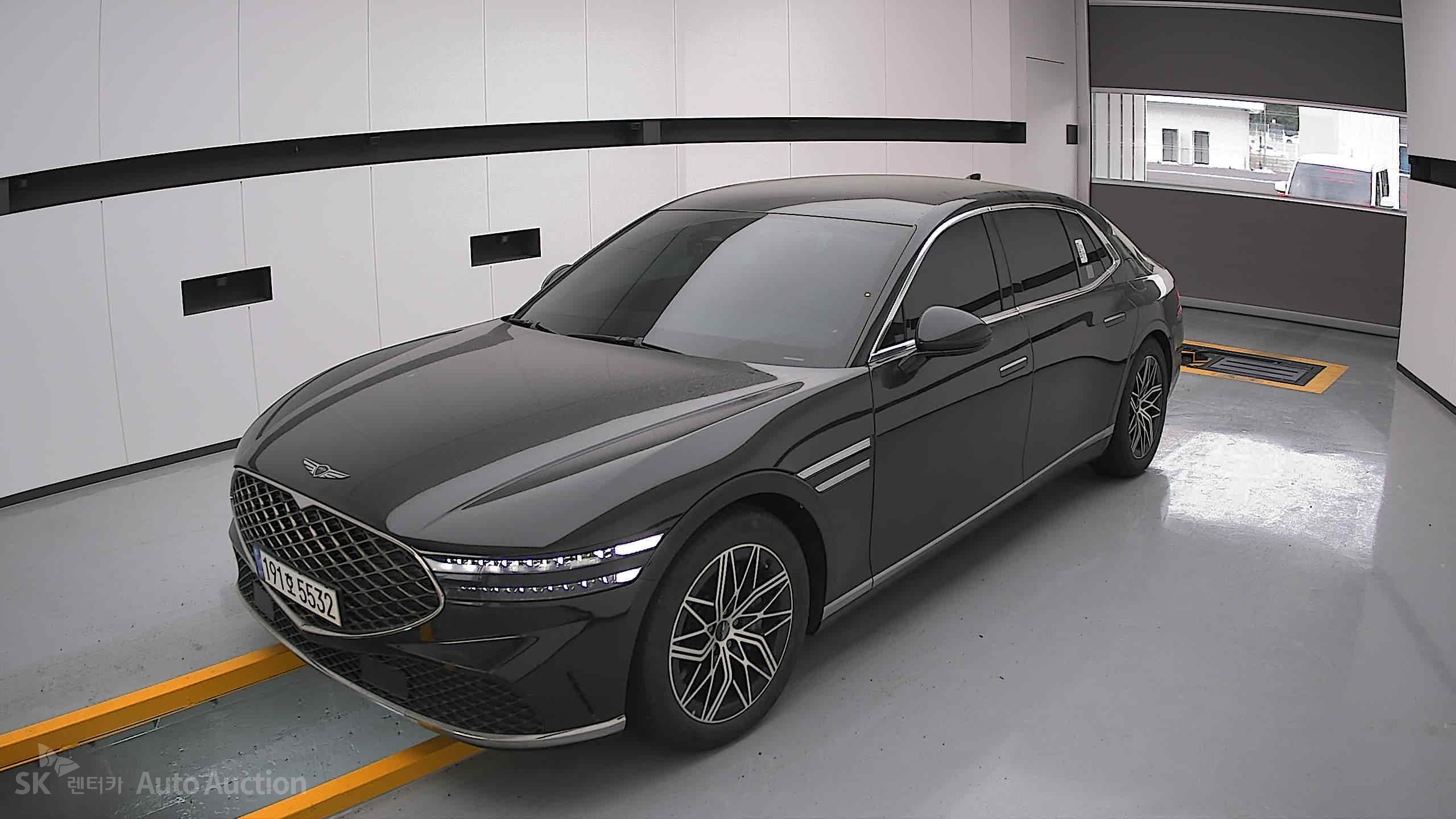 2023 - genesis g90