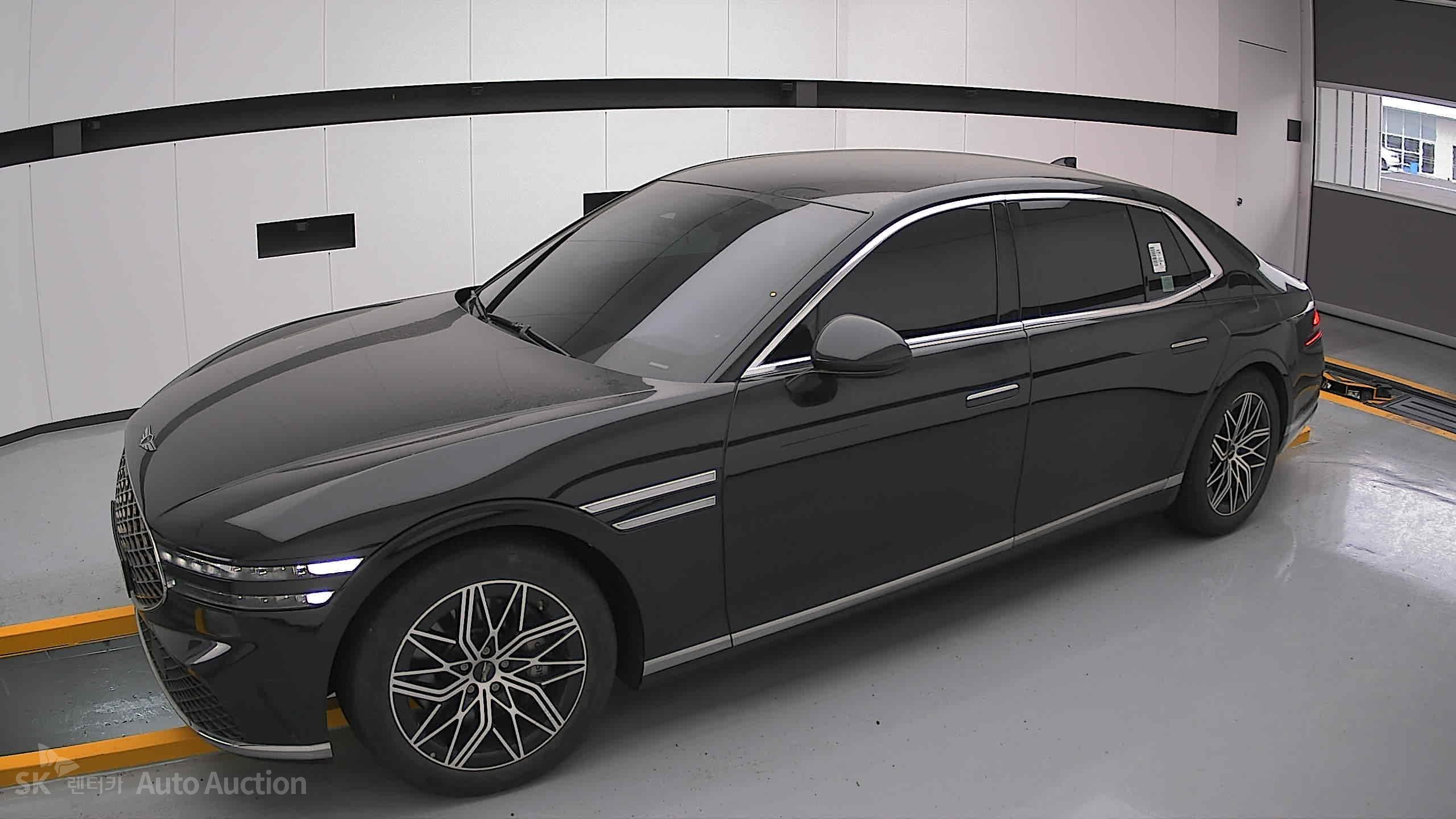 2023 - genesis g90