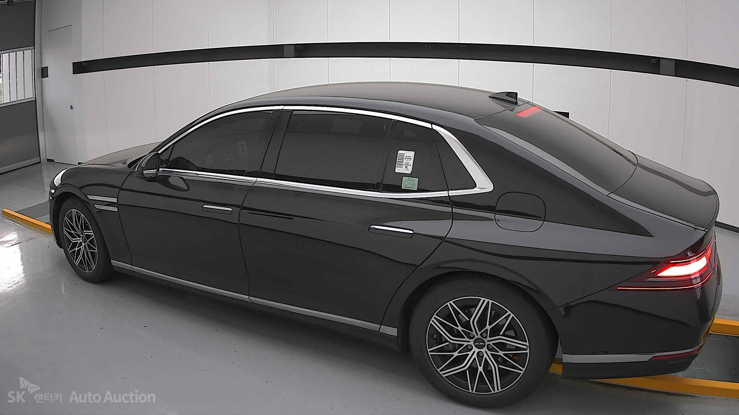 2023 - genesis g90