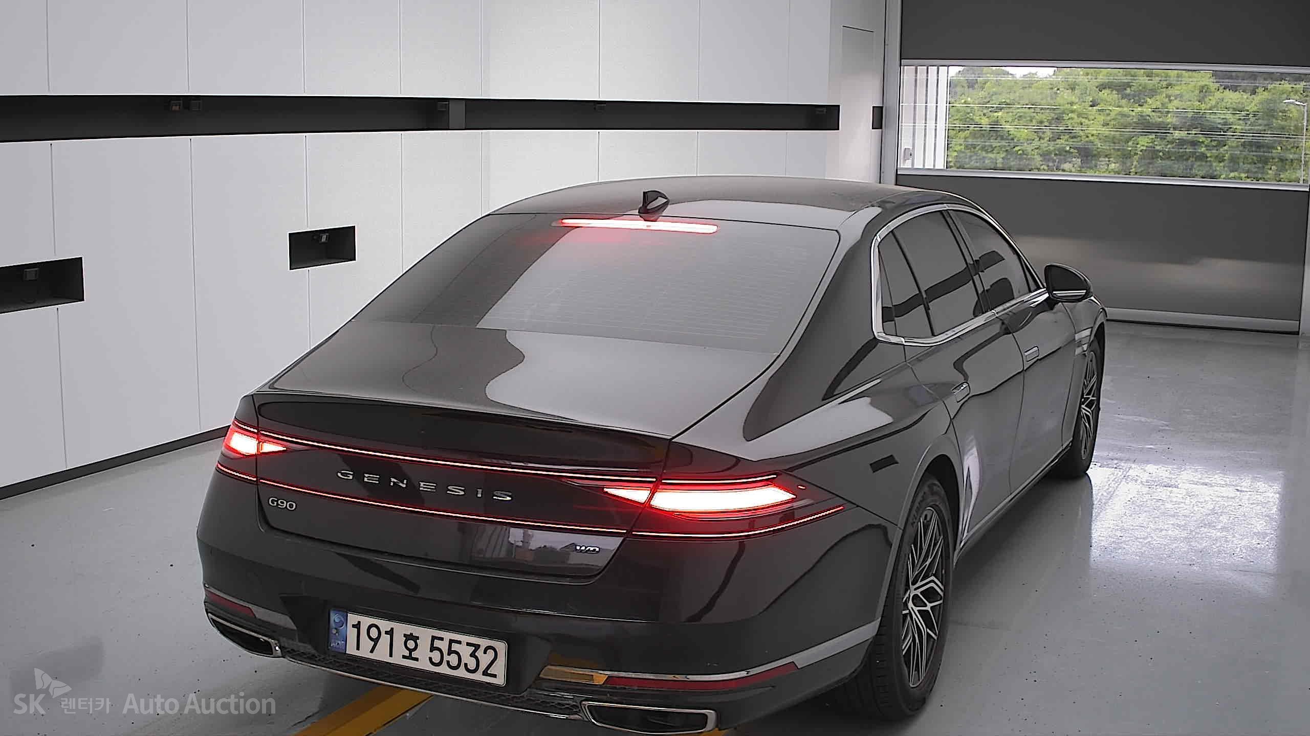 2023 - genesis g90