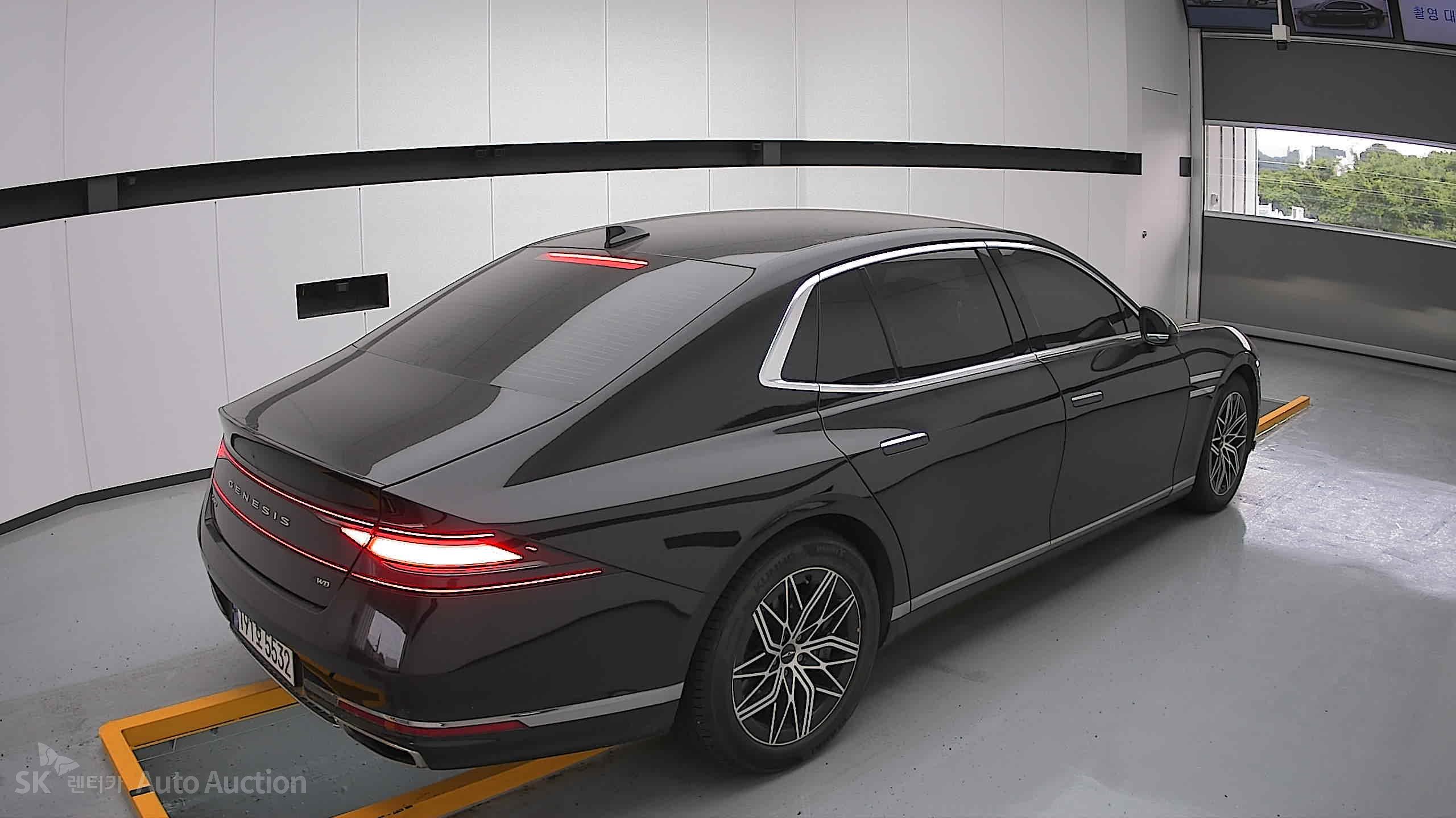 2023 - genesis g90