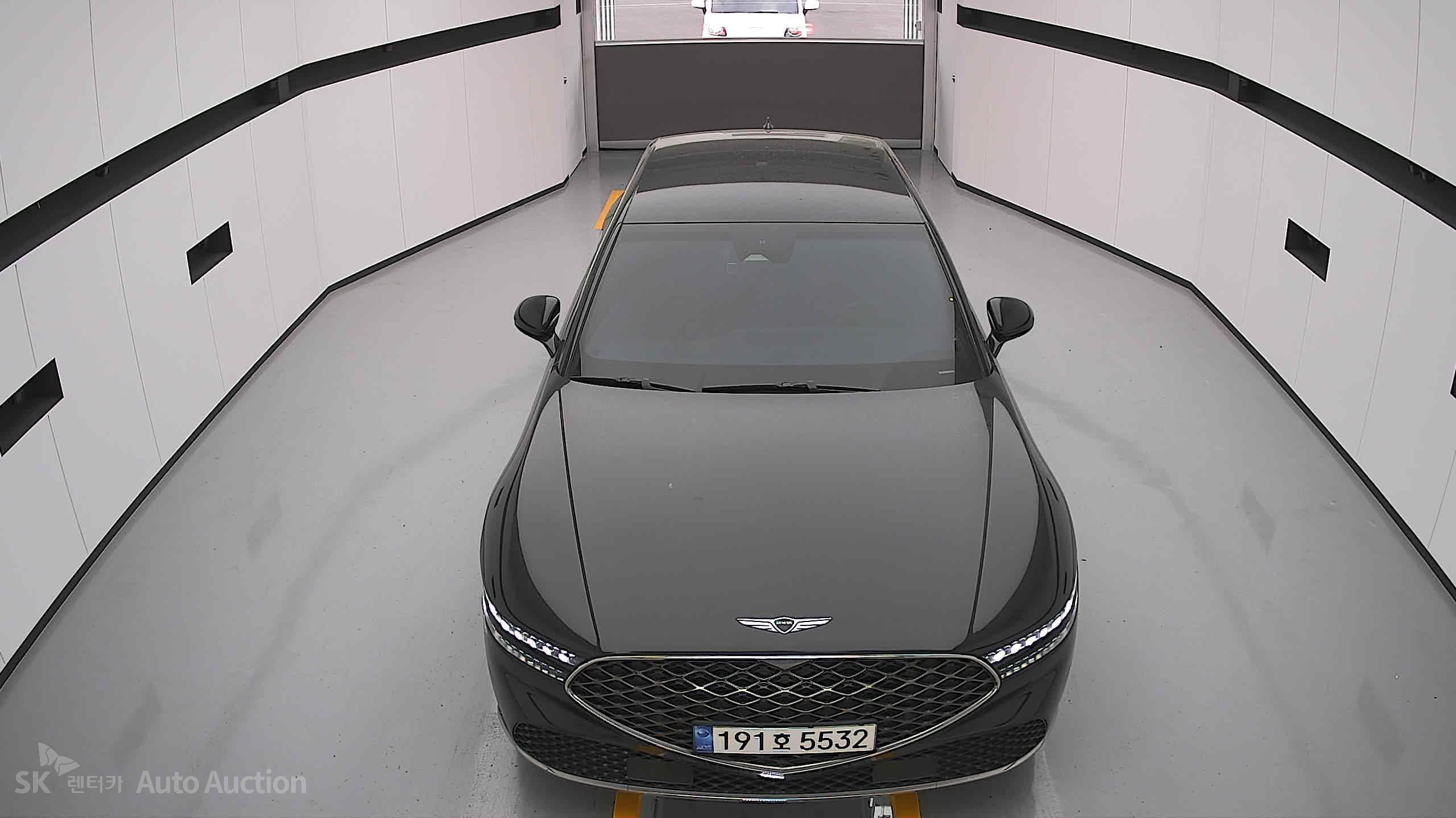 2023 - genesis g90