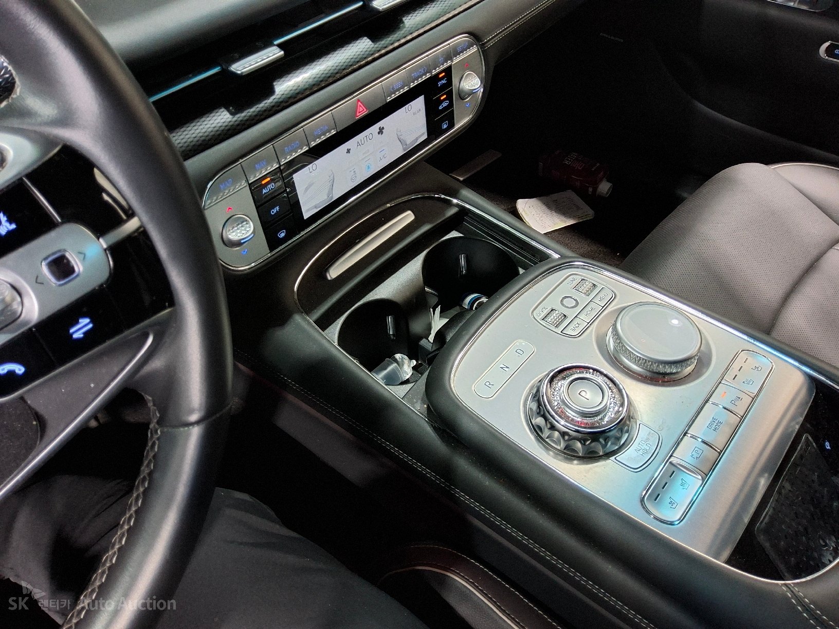 2023 - genesis g90