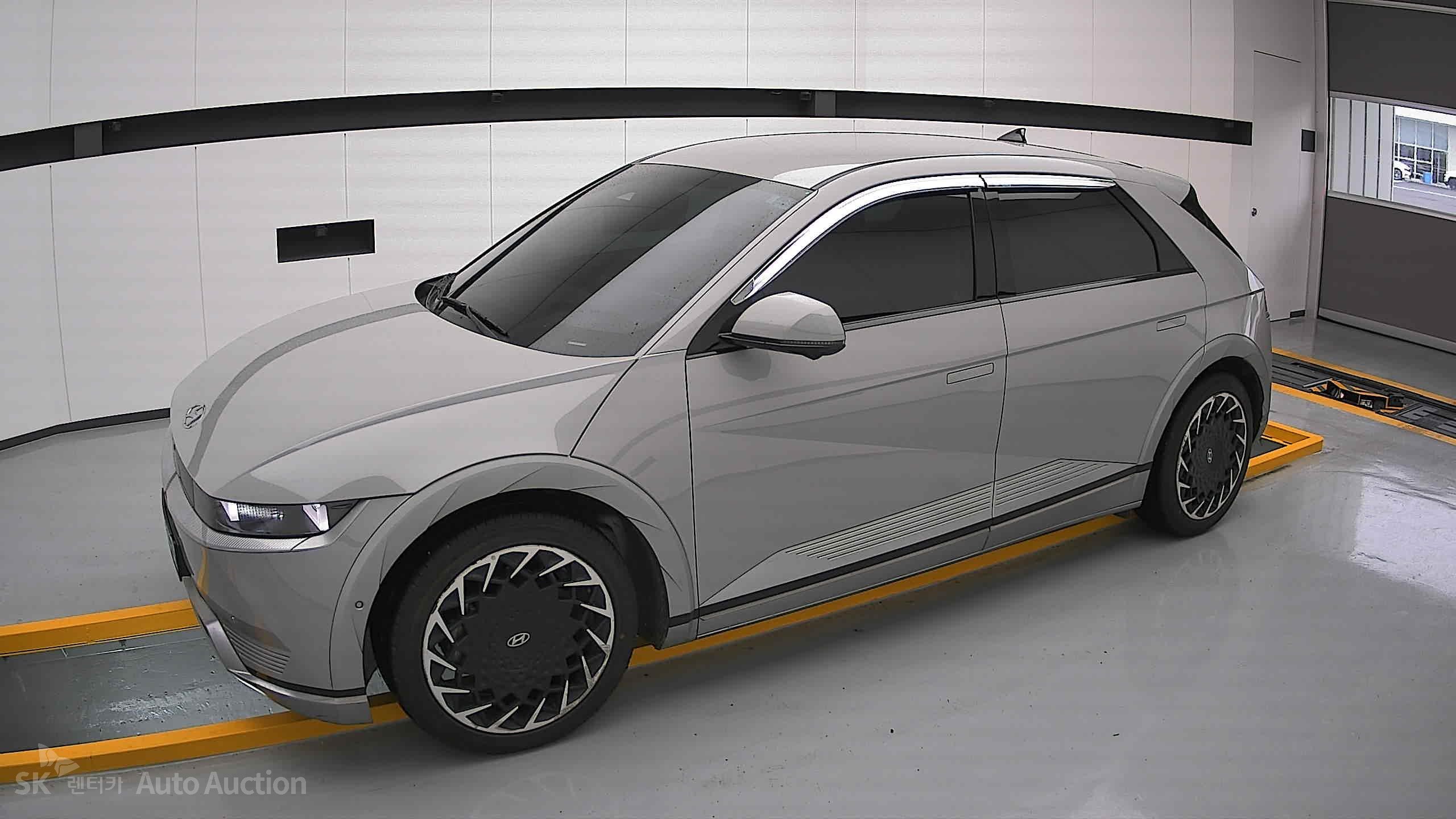 2022 - hyundai ioniq