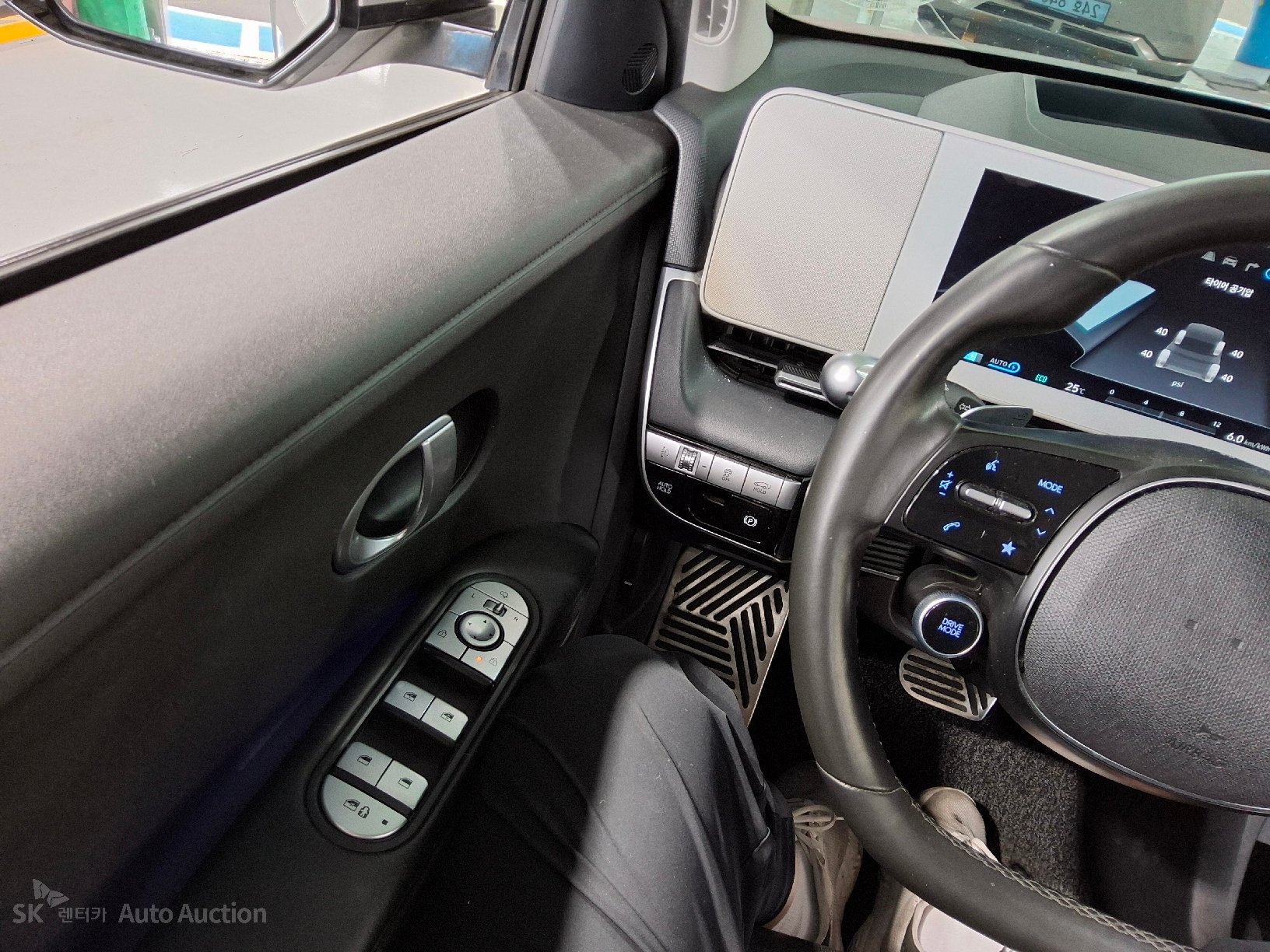 2022 - hyundai ioniq