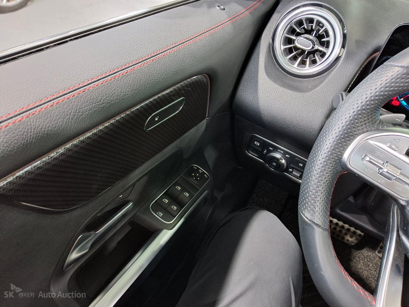 2022 - mercedes-benz glb 250