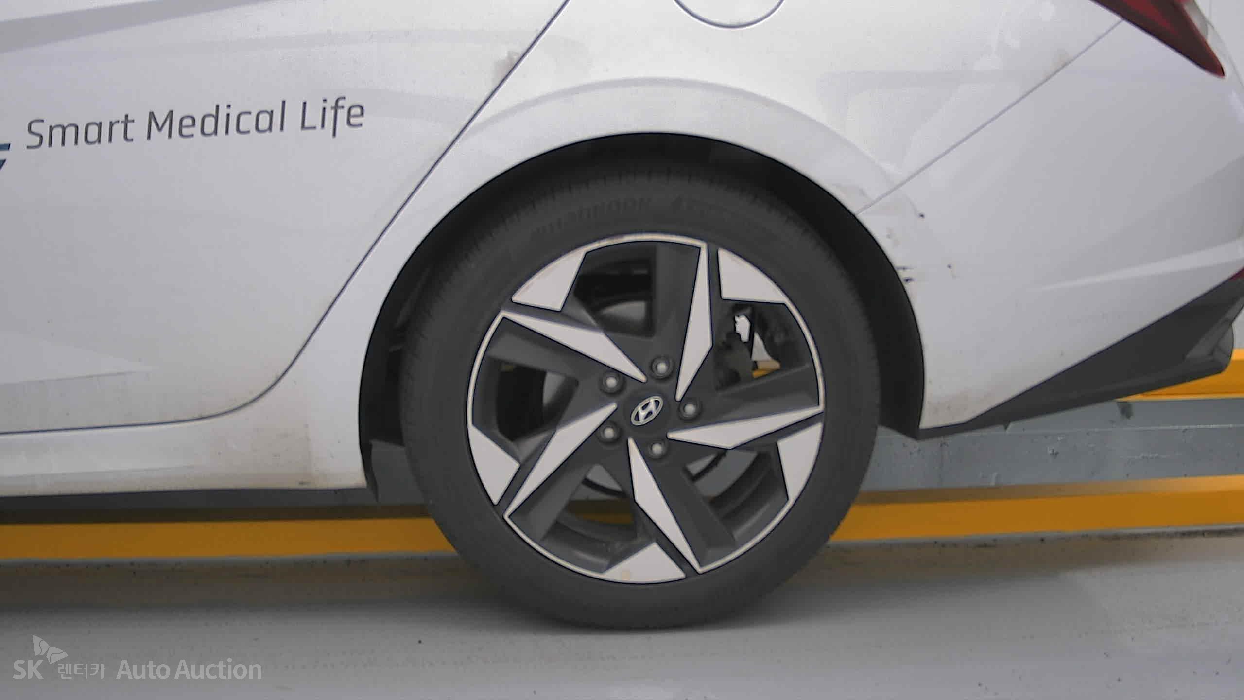 2023 - hyundai avante