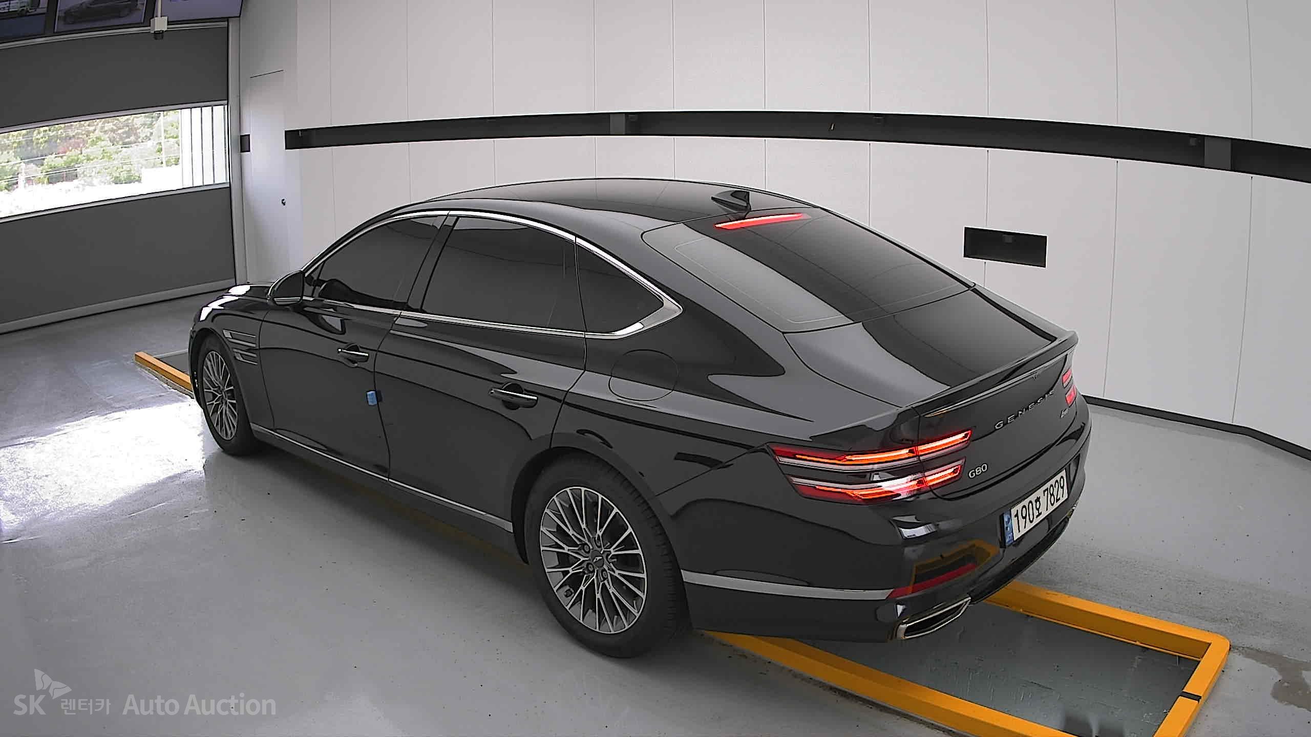 2022 - genesis g80
