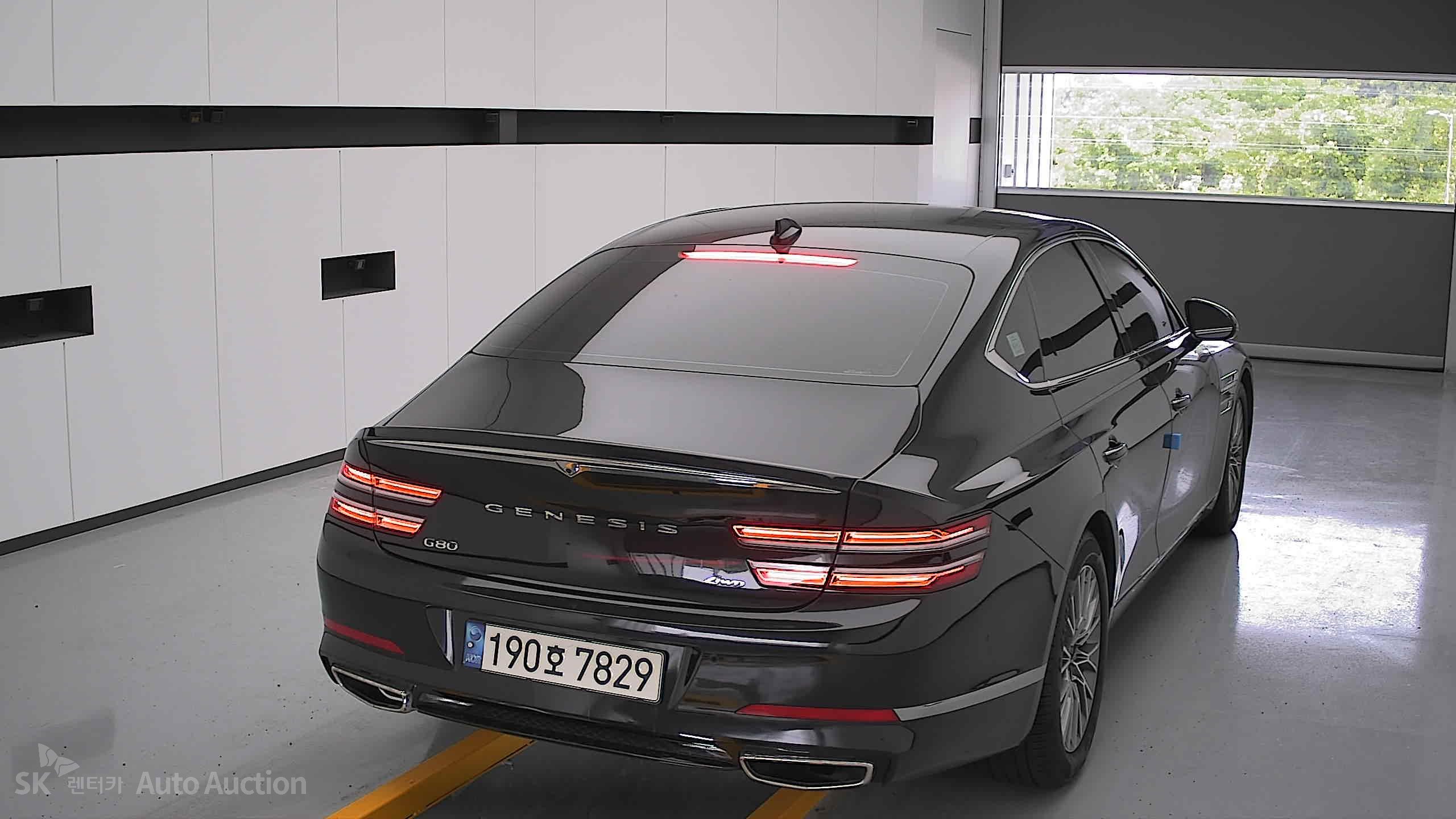 2022 - genesis g80