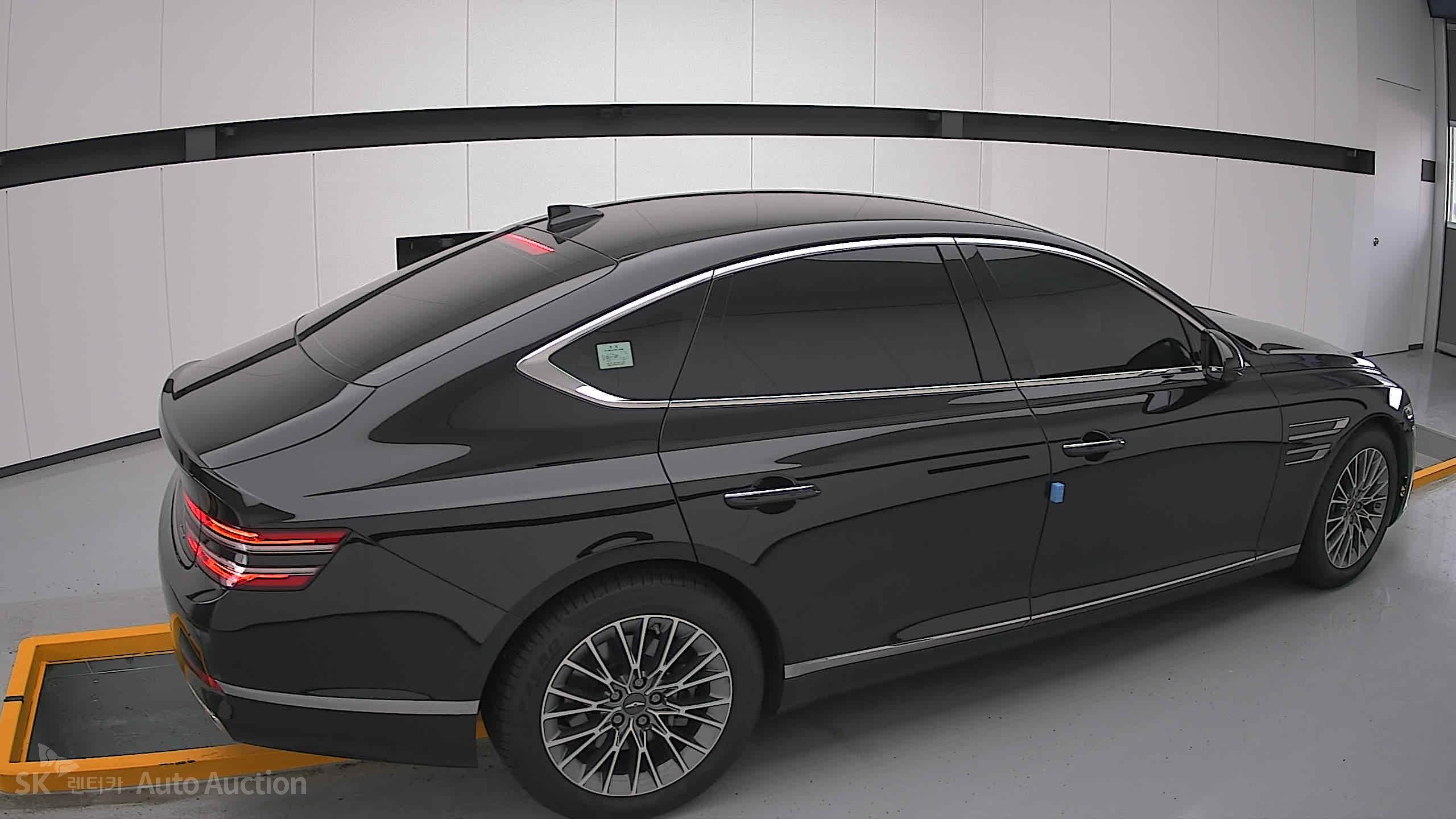 2022 - genesis g80