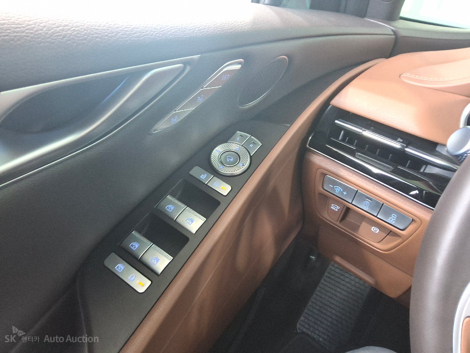 2022 - genesis g80