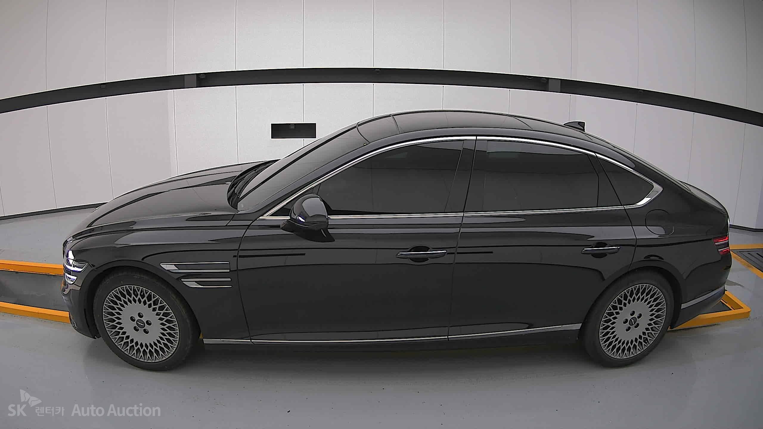 2022 - genesis g80
