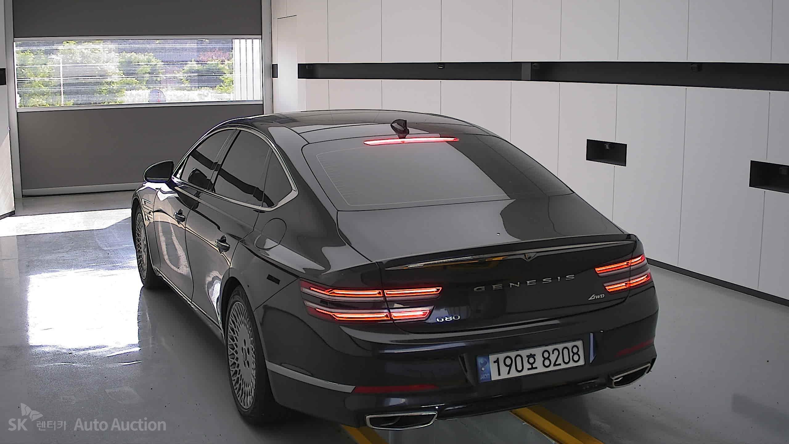 2022 - genesis g80