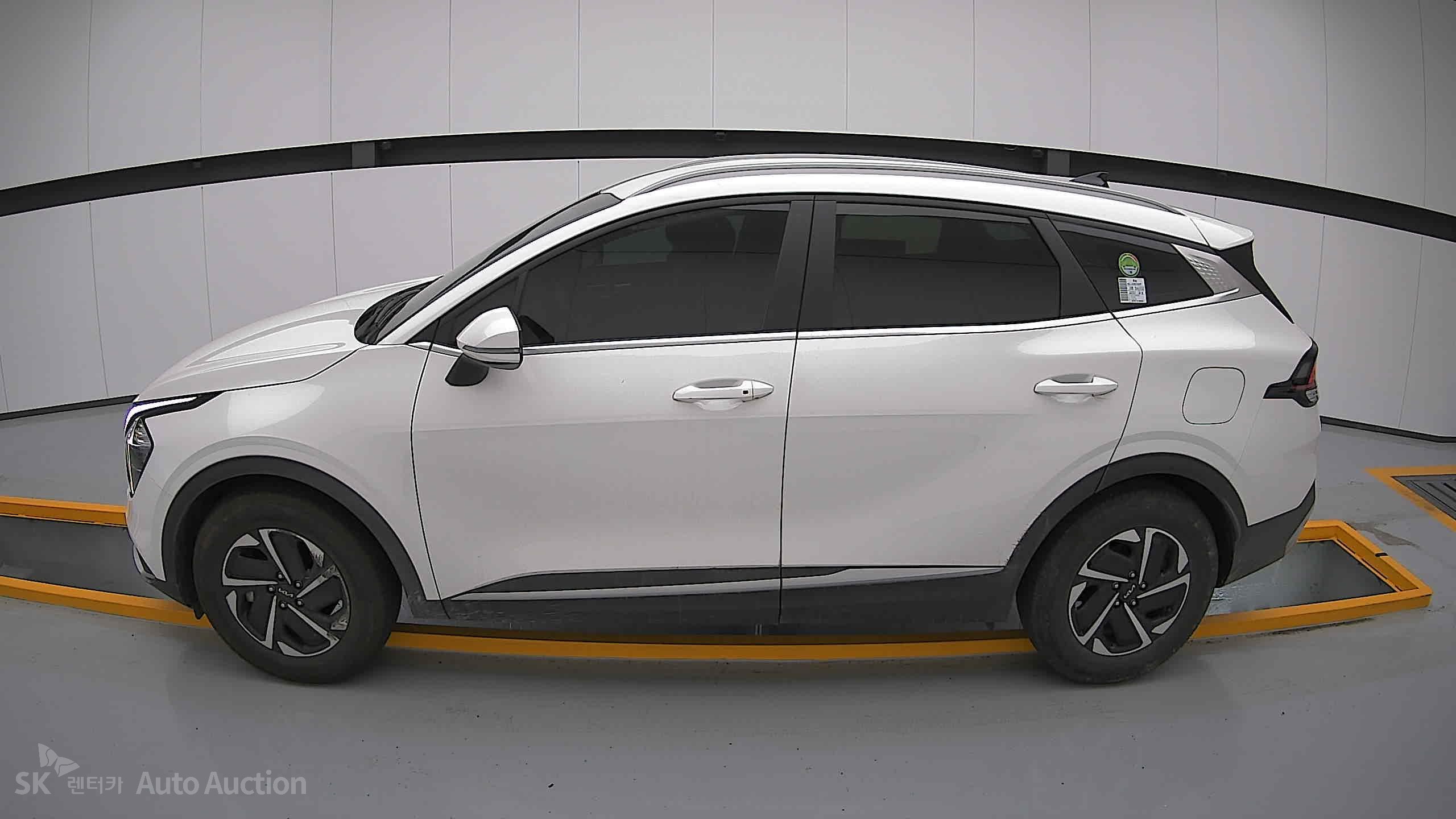 2023 - kia sportage