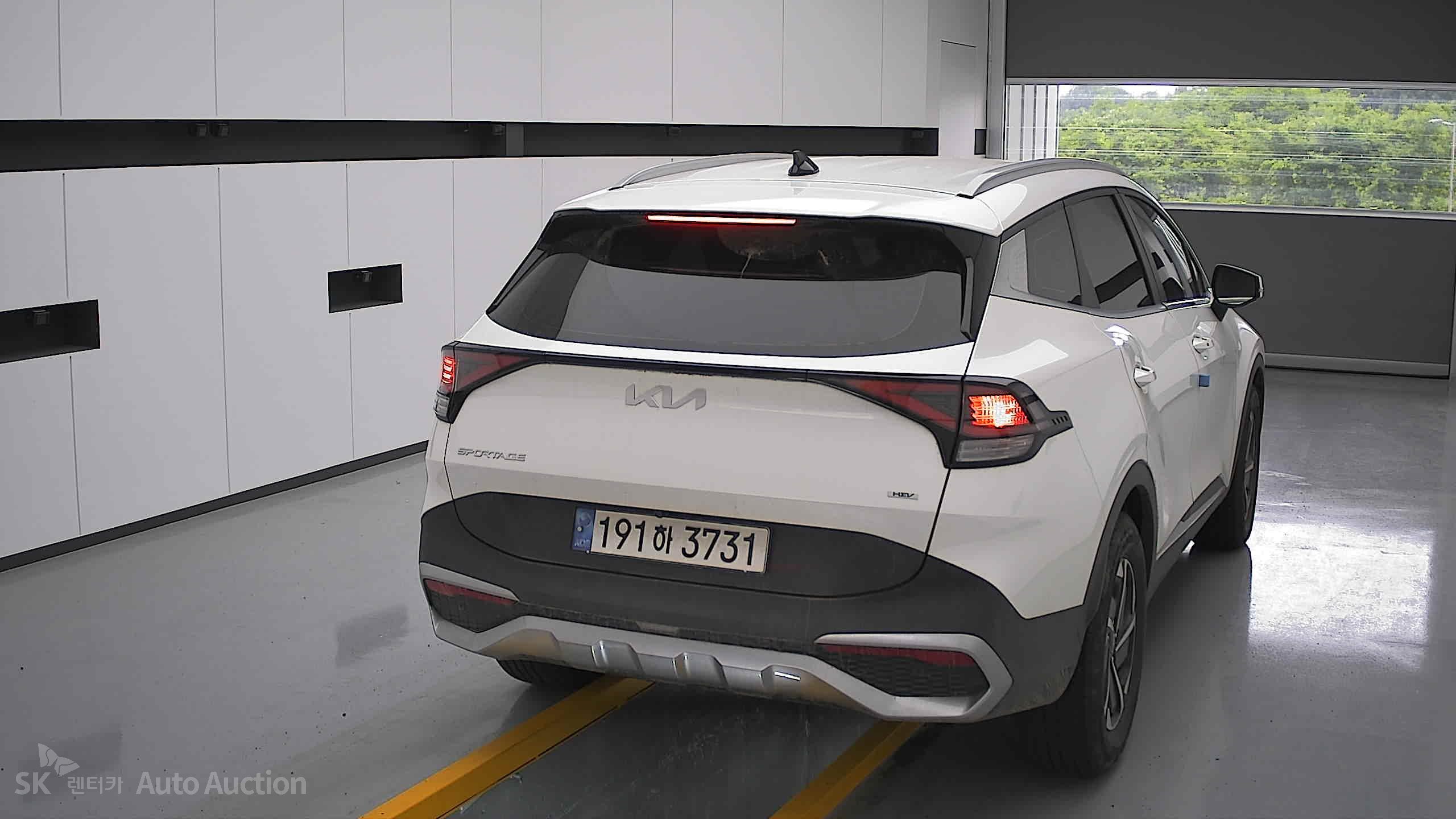 2023 - kia sportage