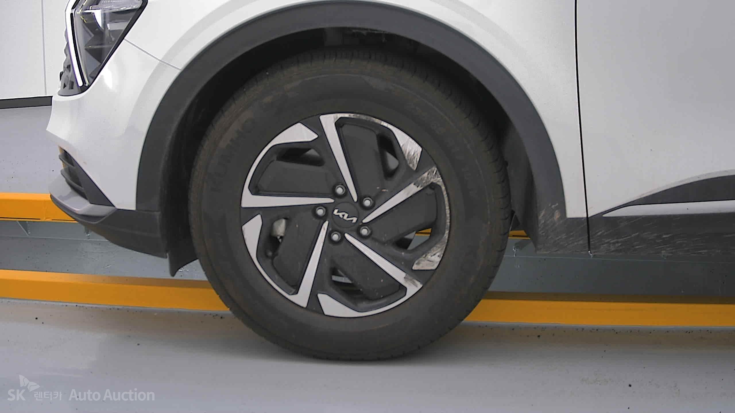 2023 - kia sportage