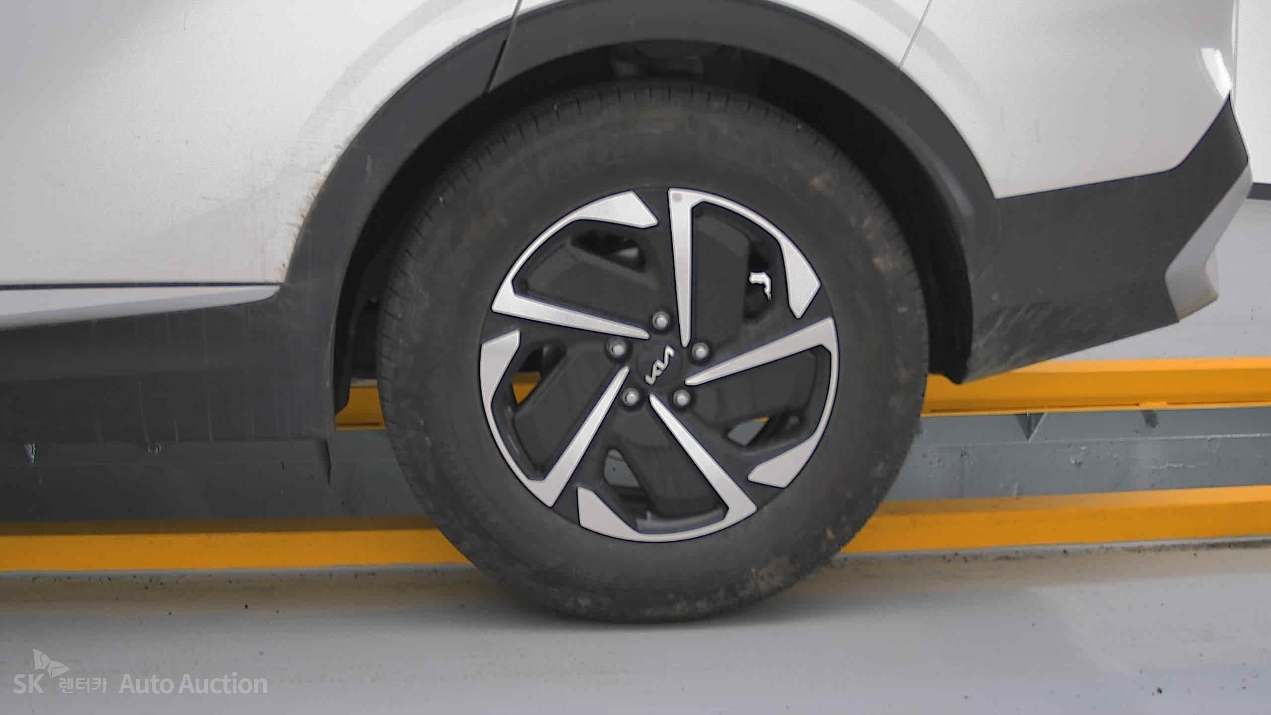 2023 - kia sportage