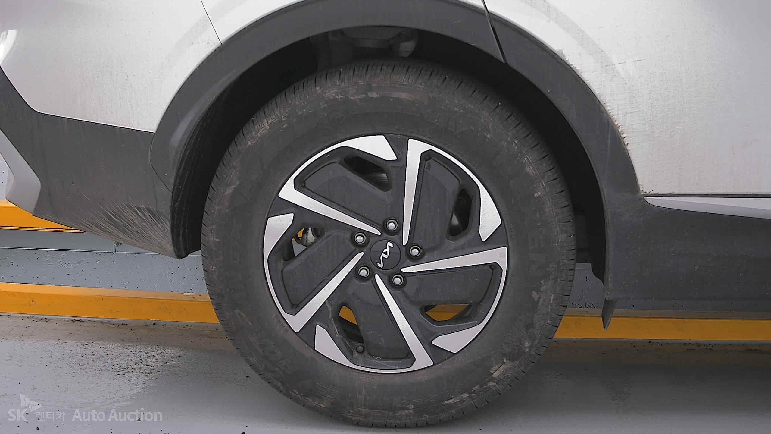 2023 - kia sportage