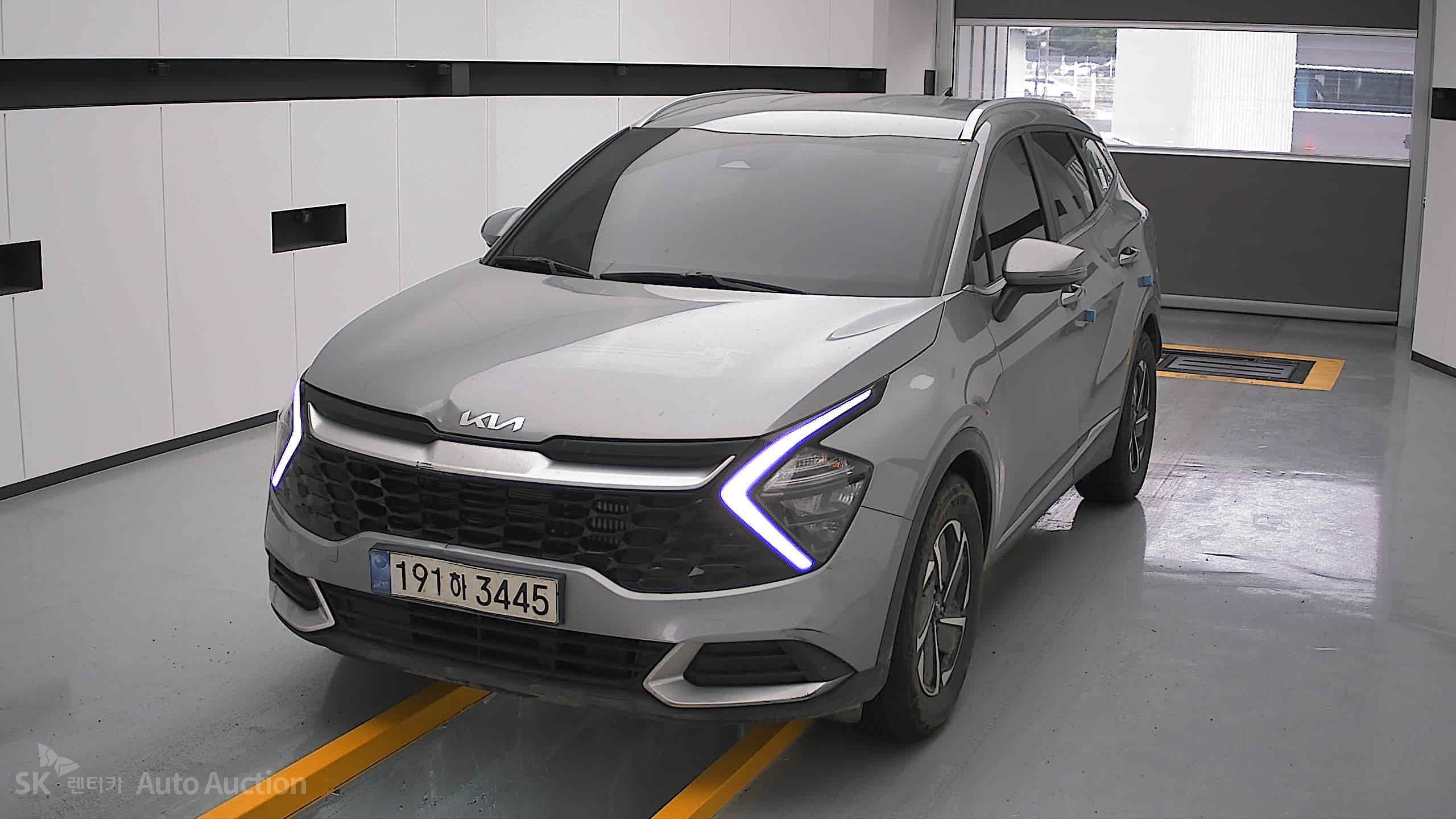 2023 - kia sportage
