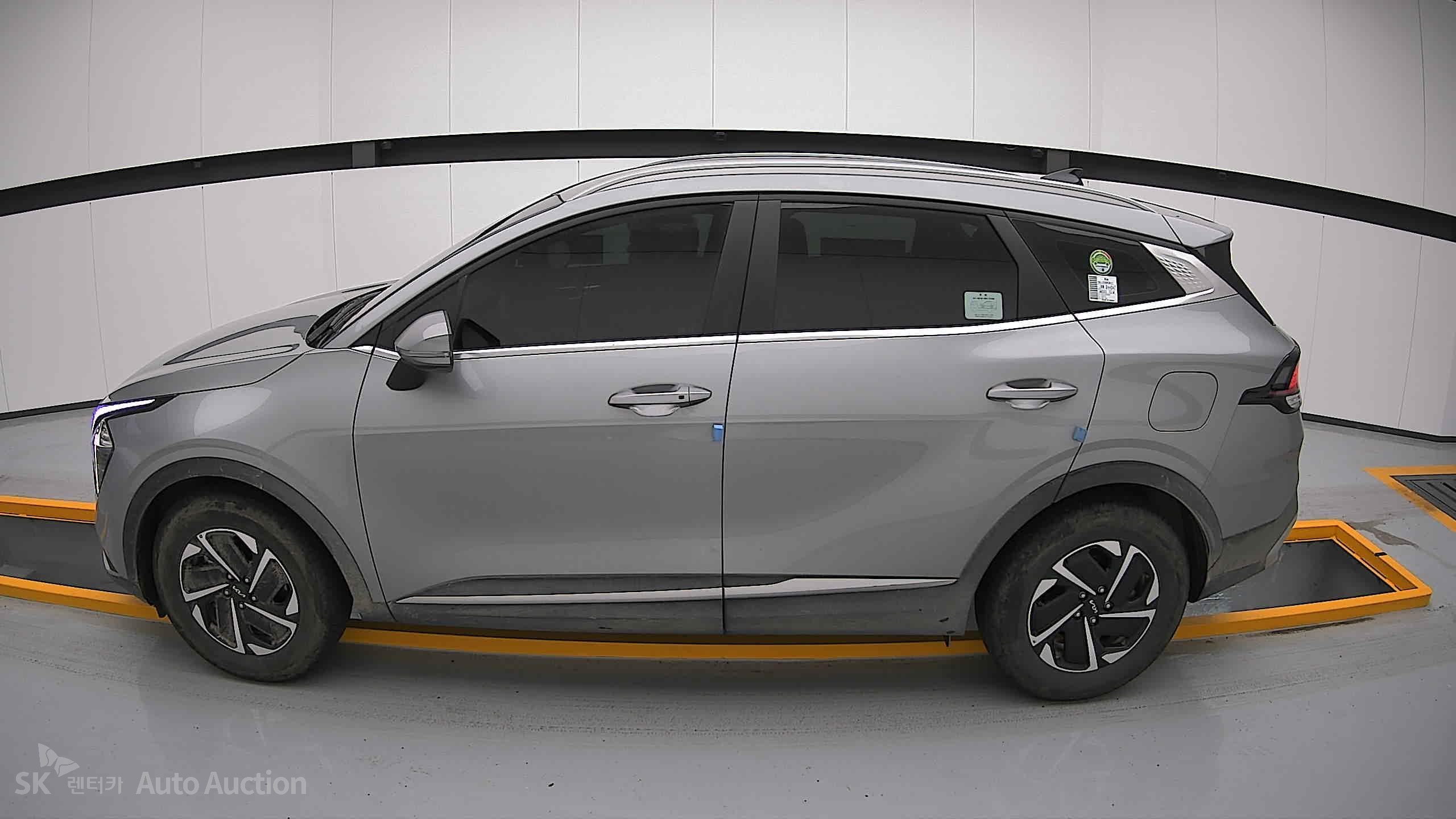 2023 - kia sportage