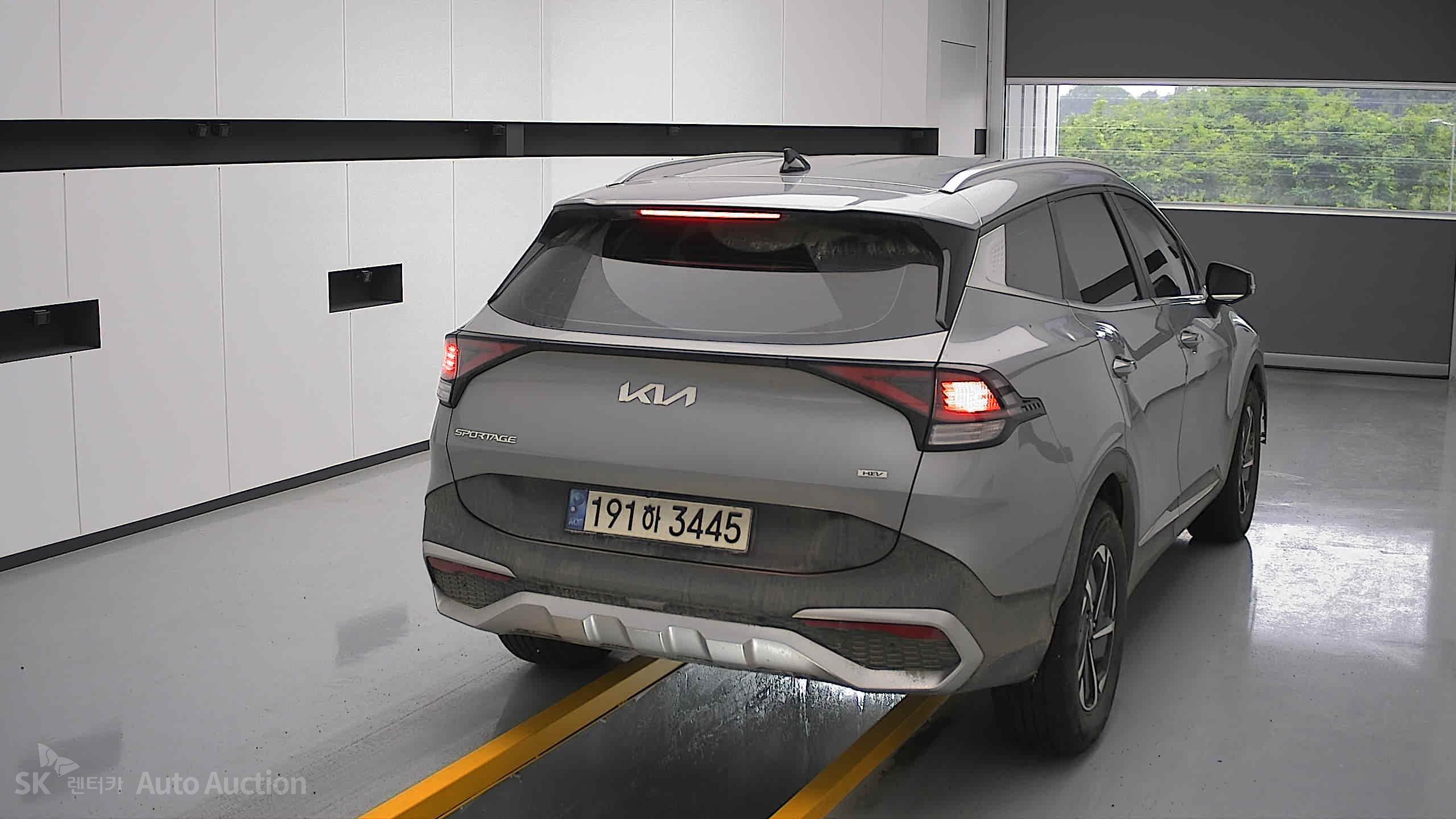 2023 - kia sportage