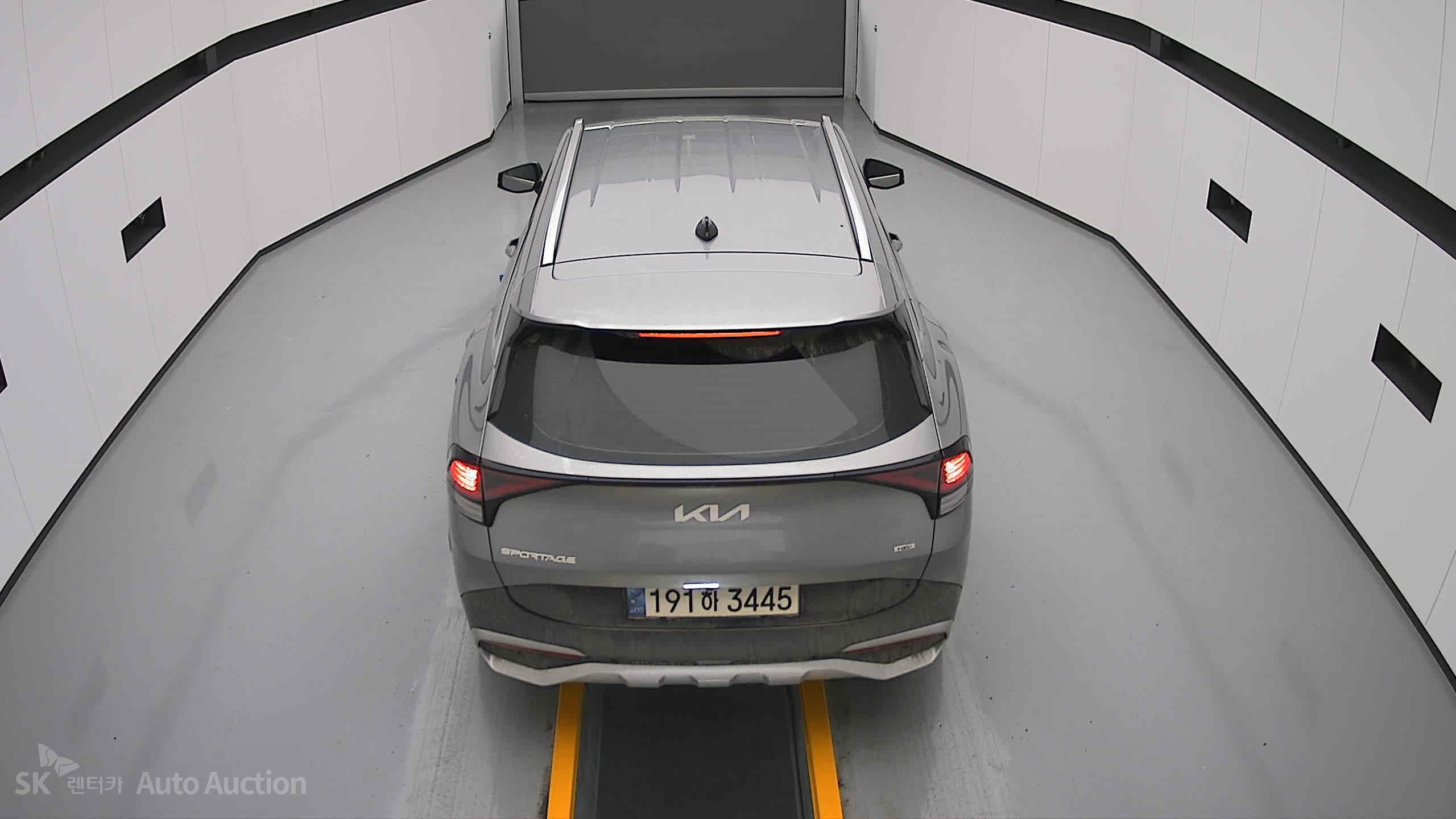 2023 - kia sportage