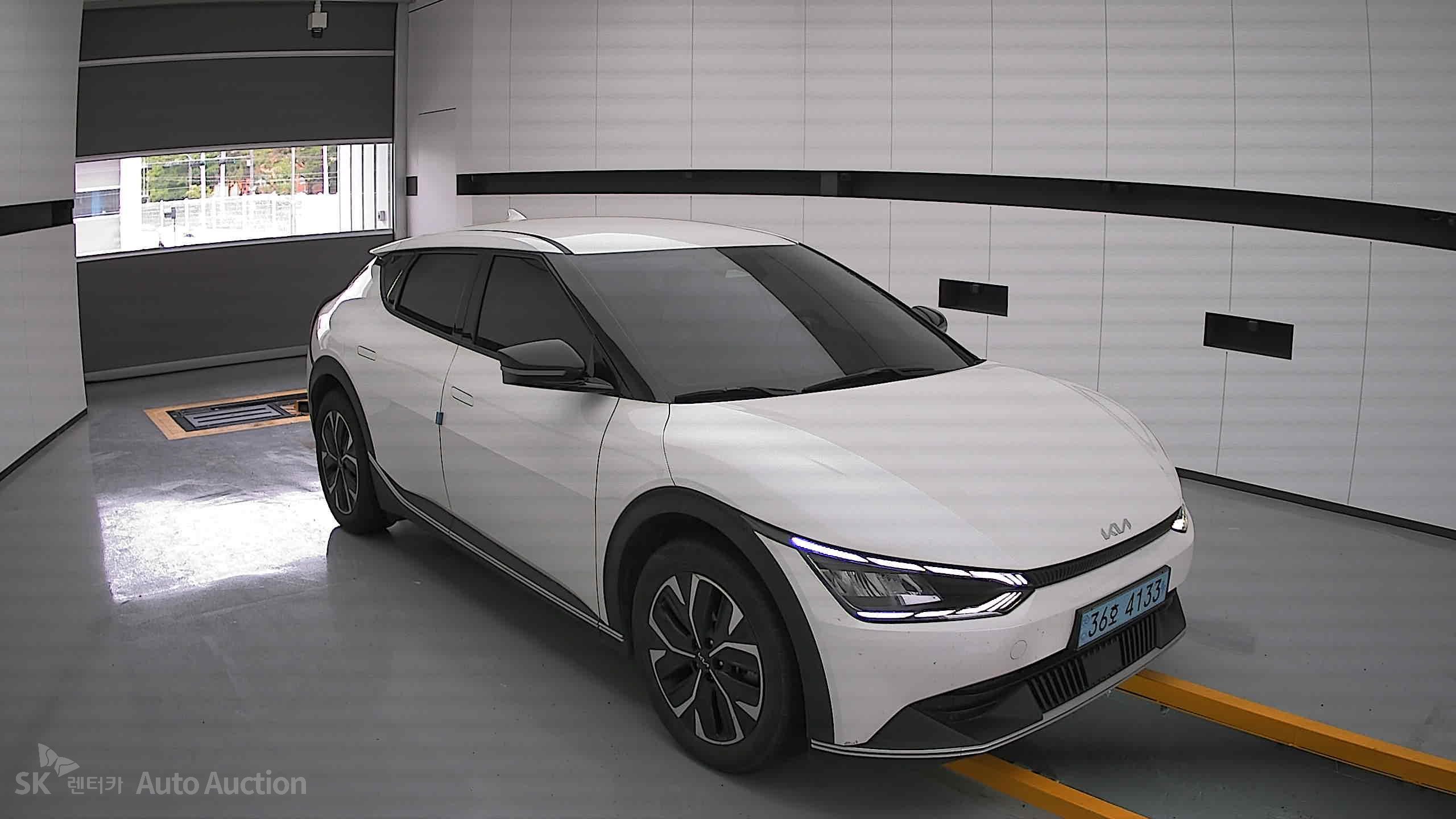 2022 - kia ev6