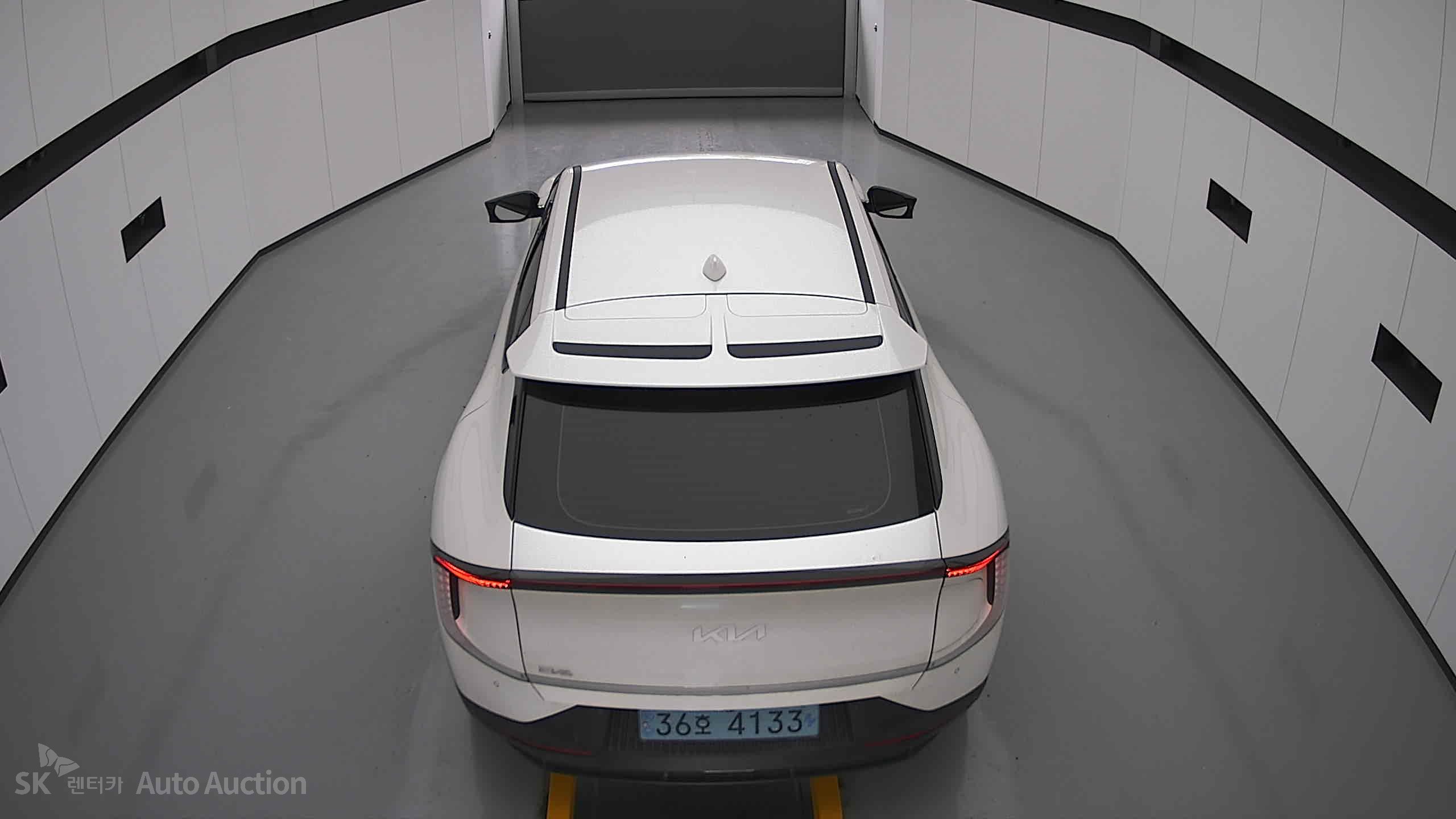 2022 - kia ev6
