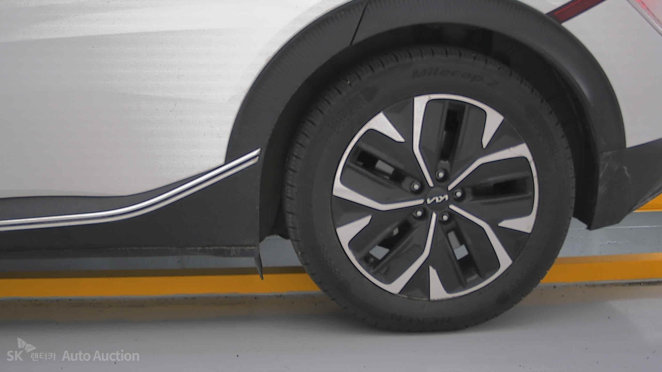 2022 - kia ev6