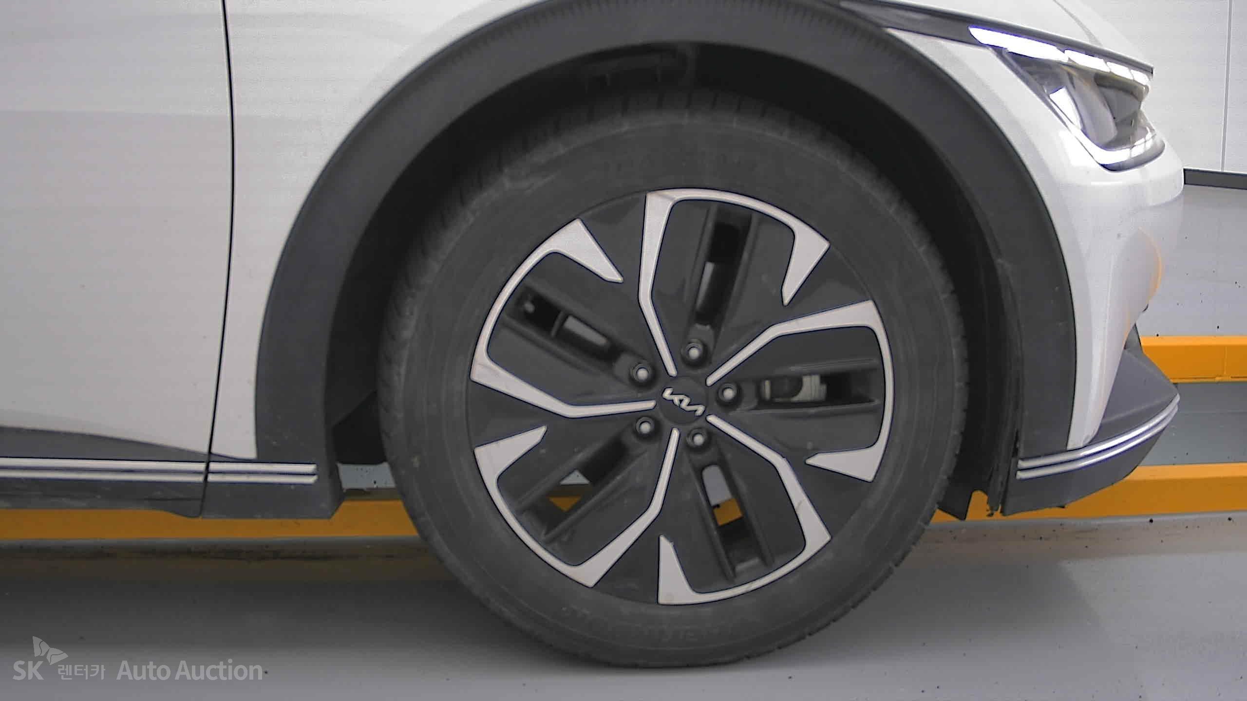 2022 - kia ev6