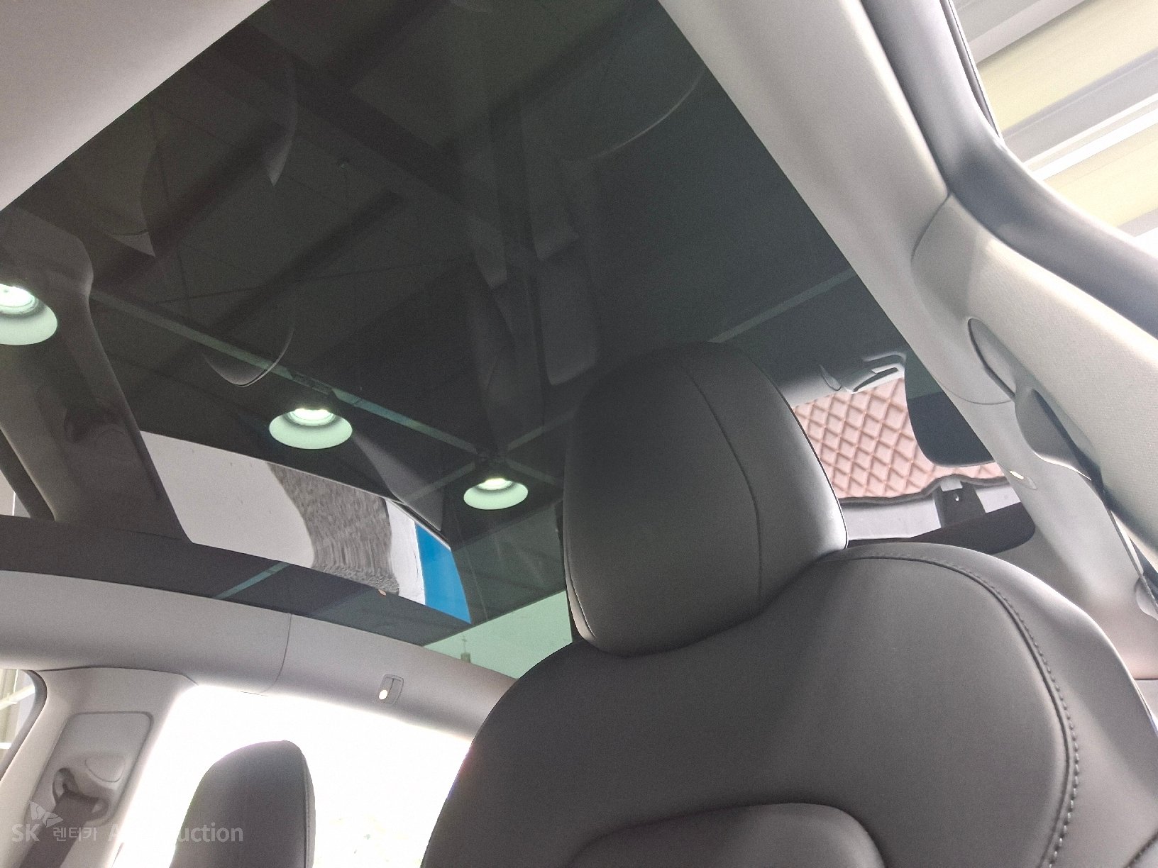 2022 - tesla model y